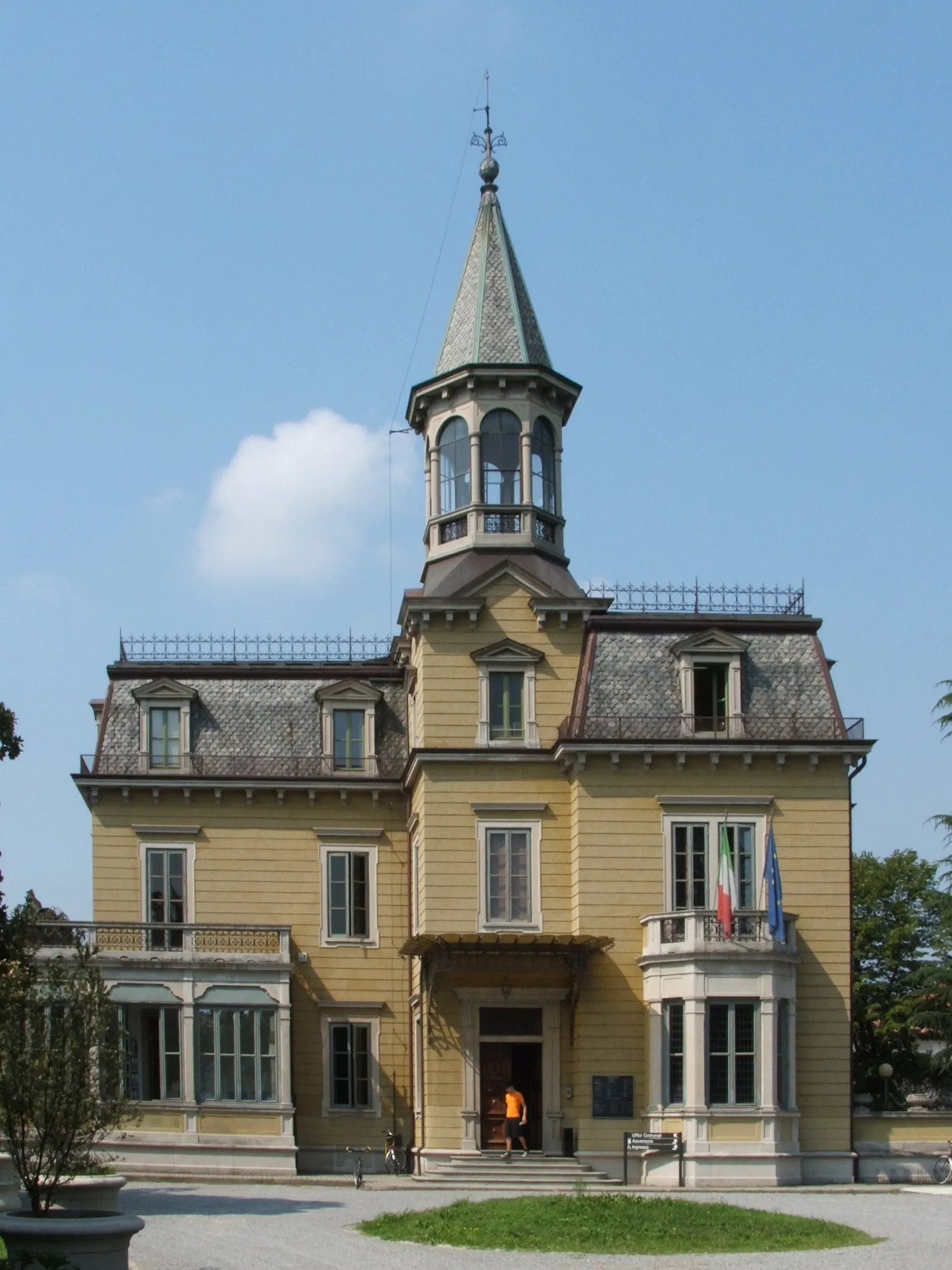 Photo showing: Zanica (BG) - Lombardy - Italy, town hall