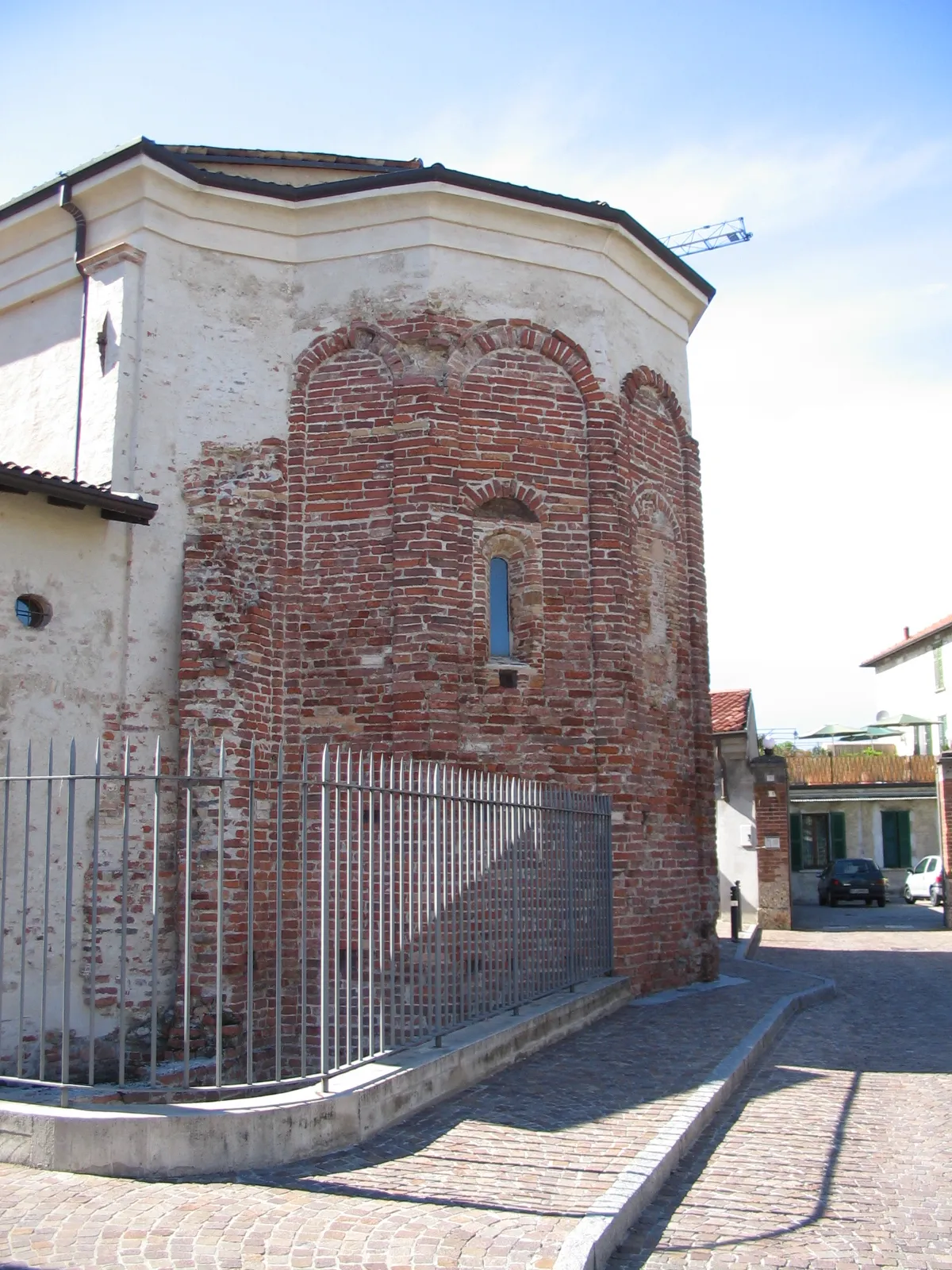 Photo showing: Basilica Autarena di Fara Gera d'Adda, nel comune di Fara Gera d'Adda.