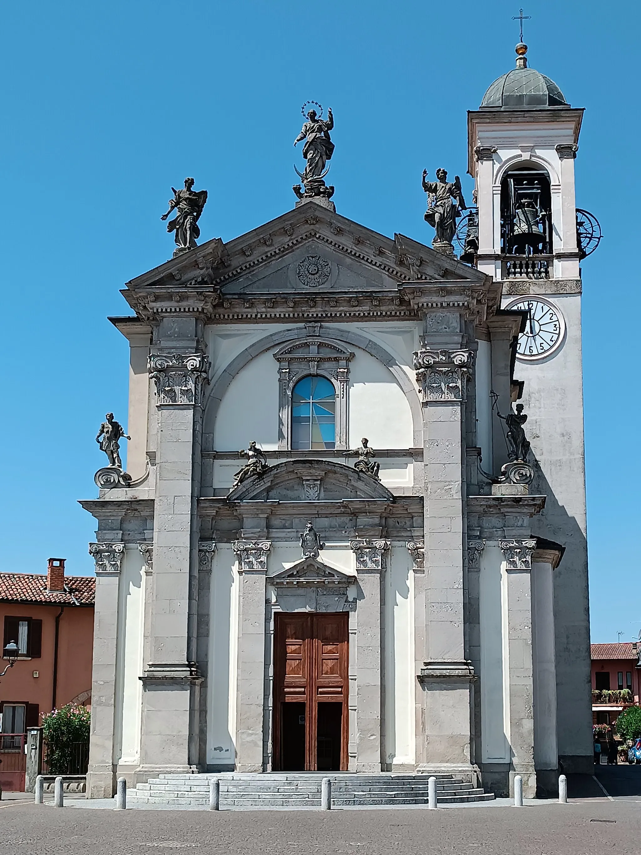Photo showing: La chiesa di Sant'Alessandro a Fara Gera d'Adda (BG), Italia