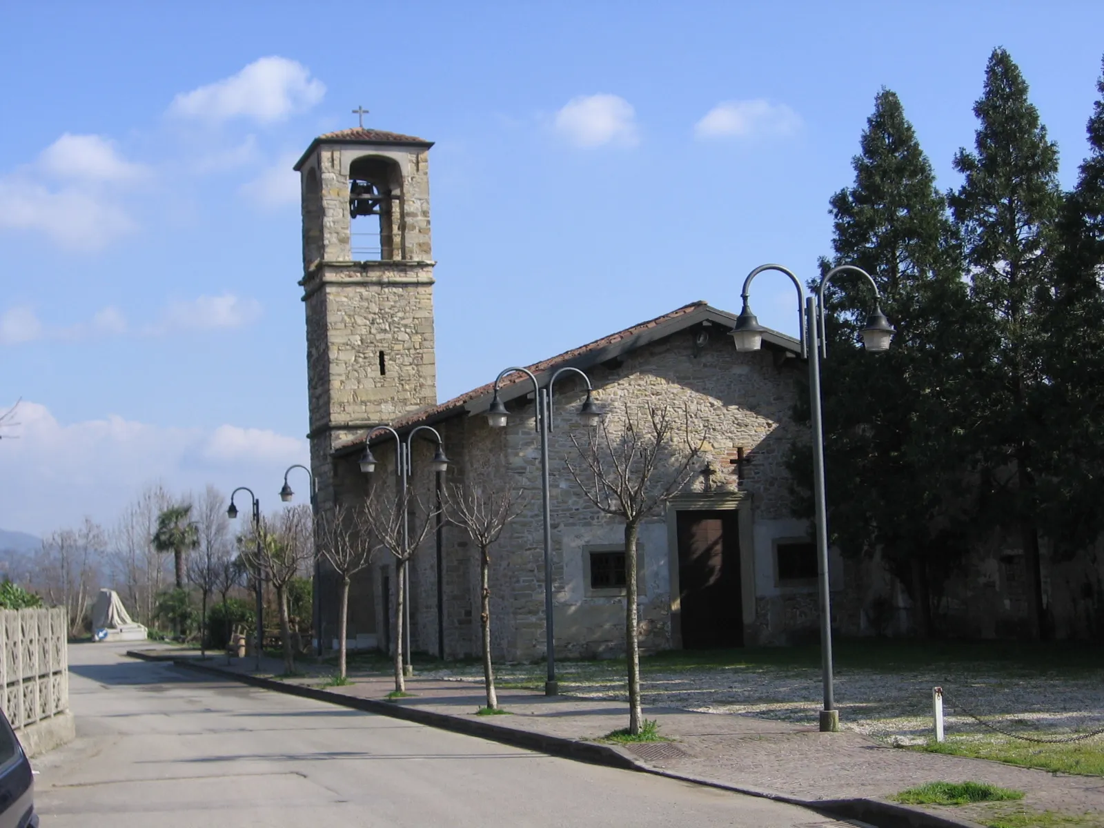 Photo showing: La chiesa di San Pietro a Mezzate, frazione di Bagnatica.
