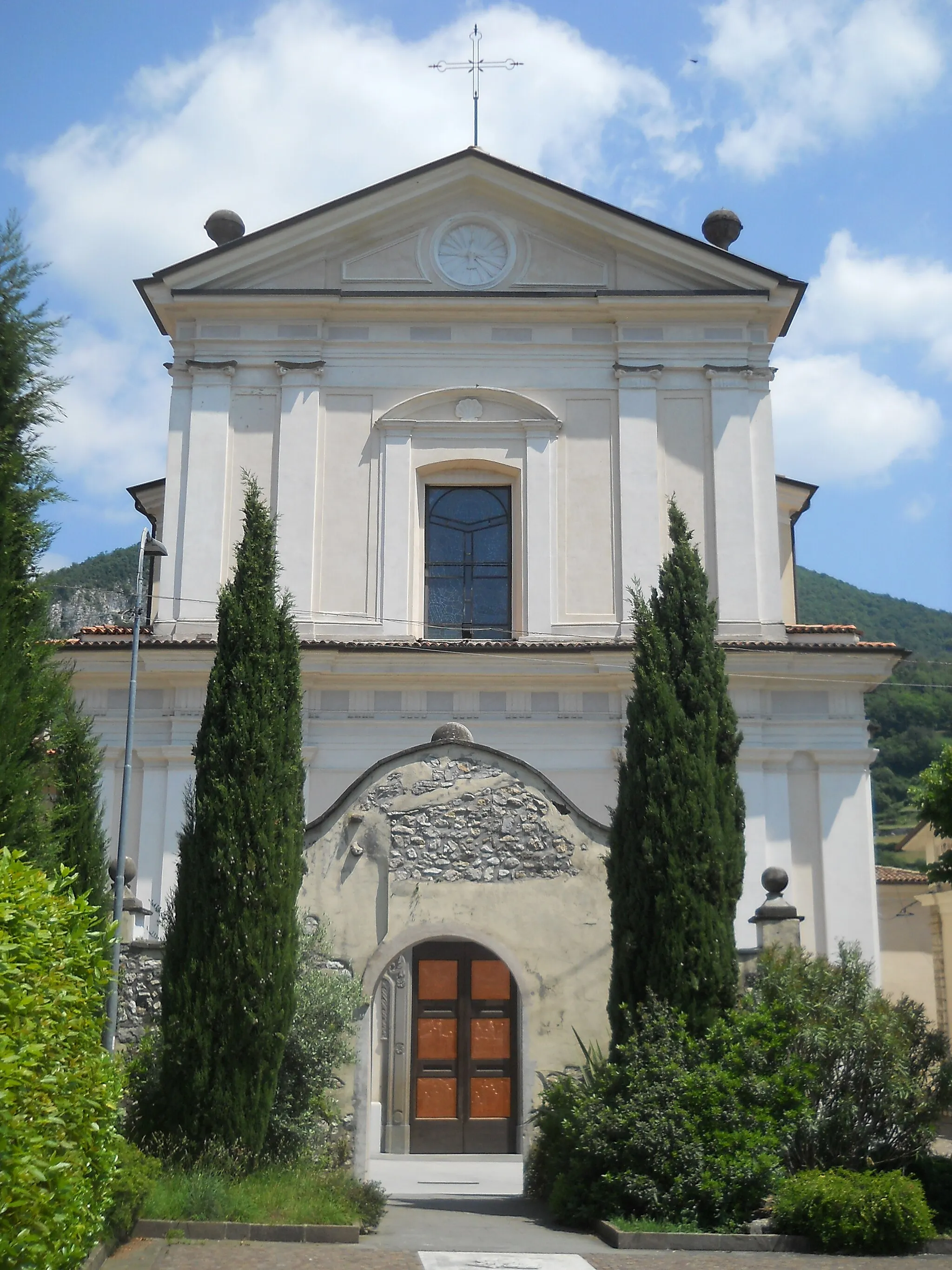 Photo showing: Facciata della chiesa parrocchiale di Adrara San Martino