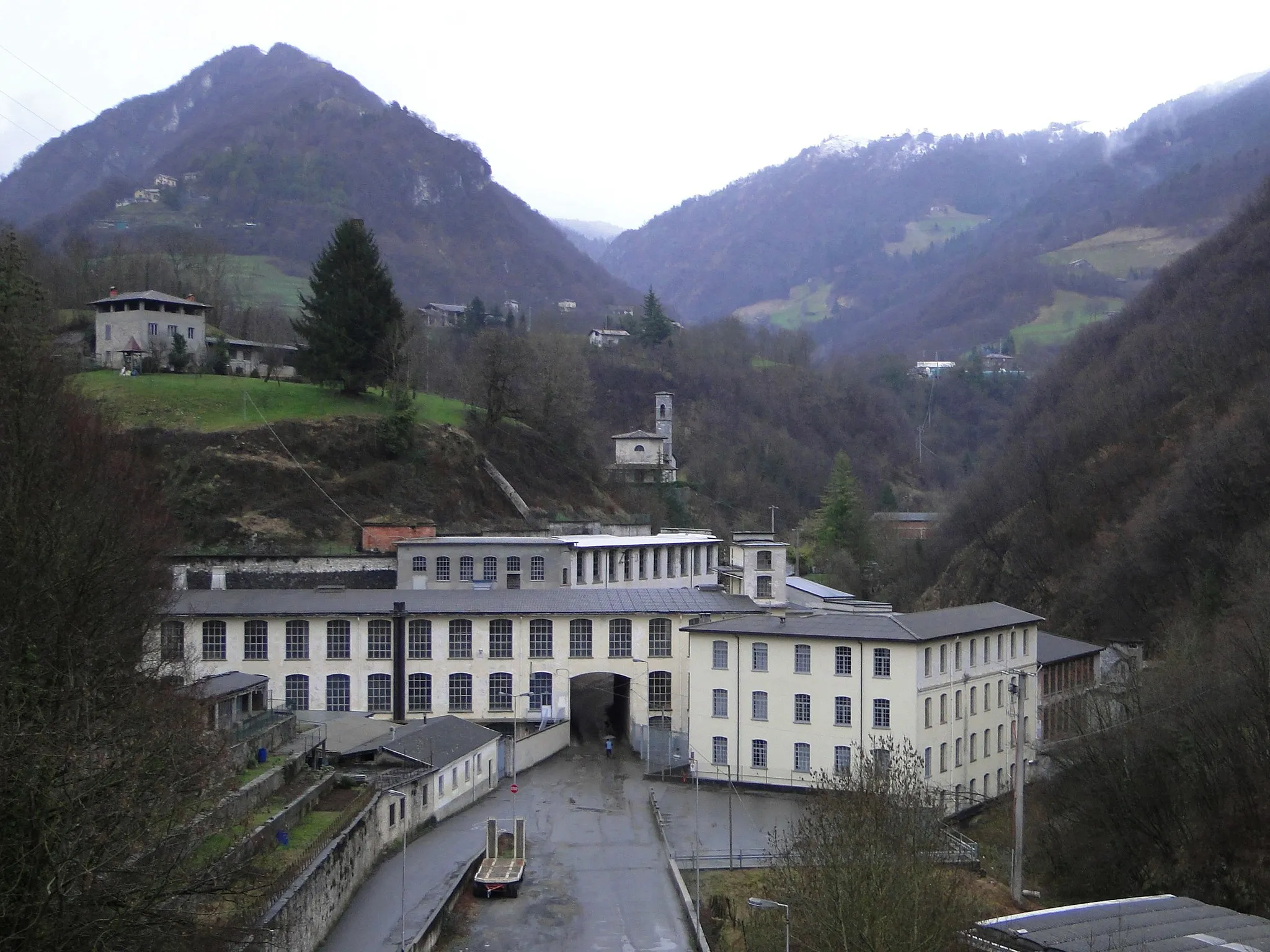 Photo showing: Gandino (BG). Lanificio Radici