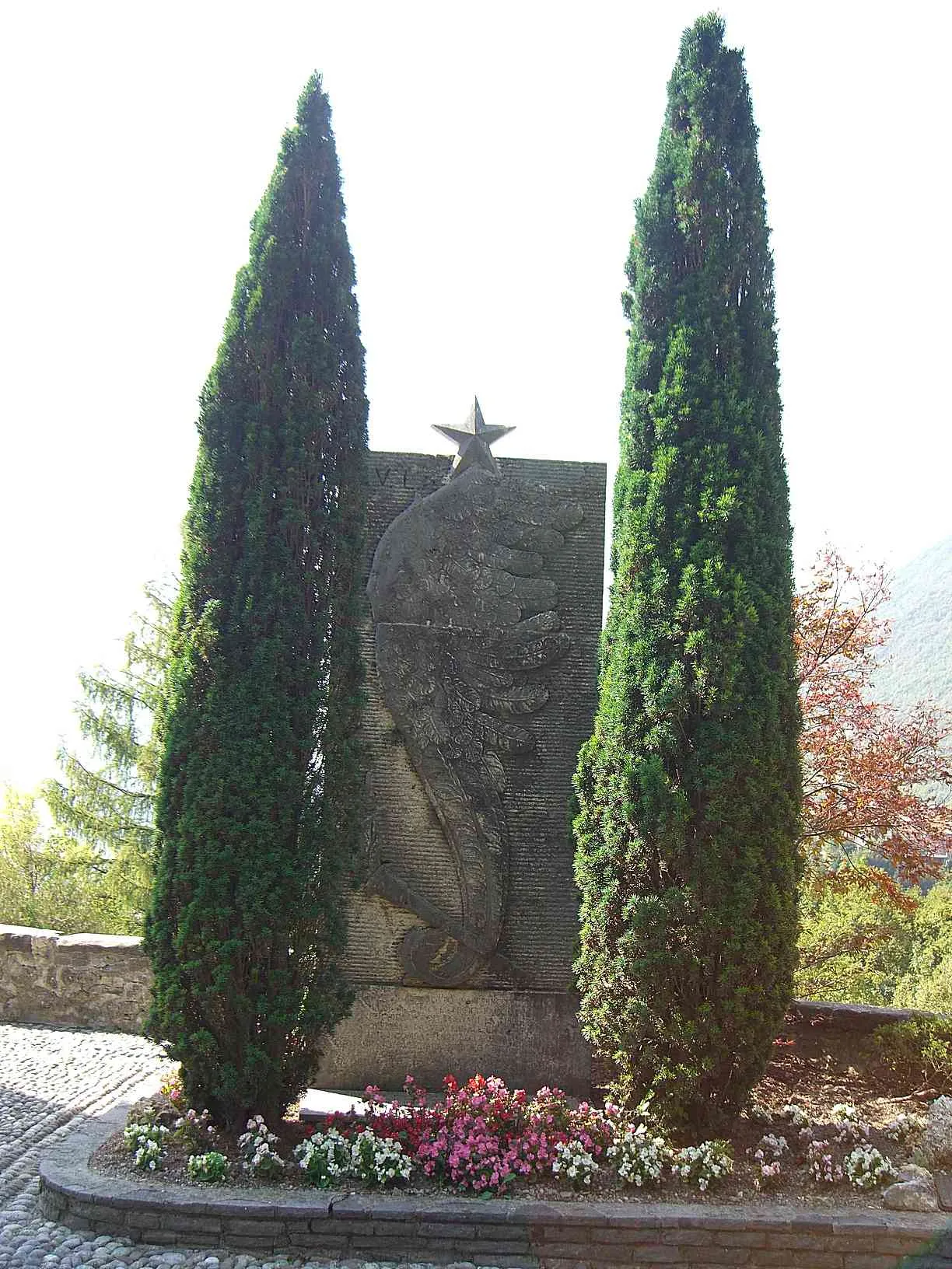 Photo showing: BG Ranzanico stele commemorativa della lotta per la Liberazione dai nazifascisti