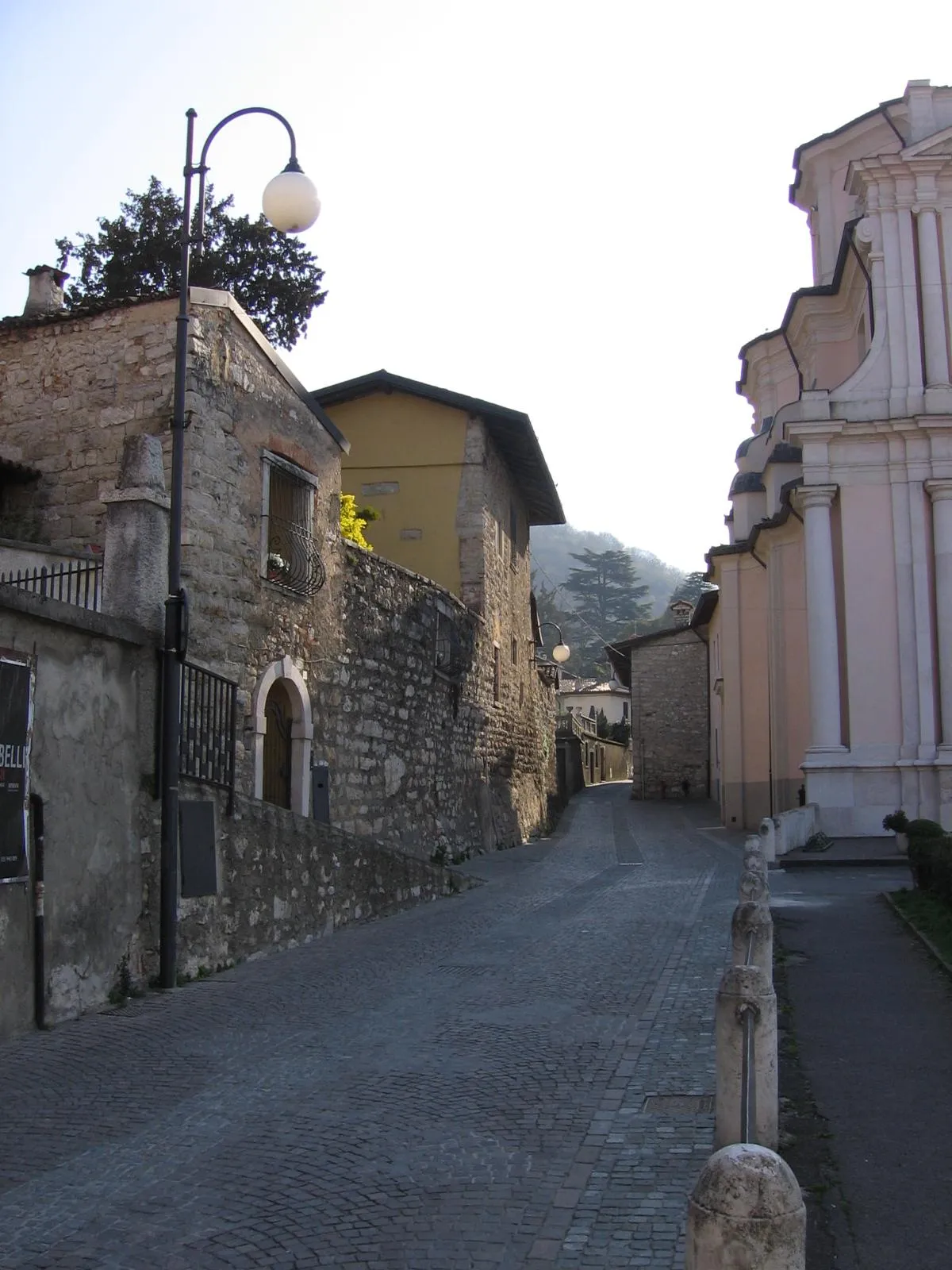 Photo showing: Zandobbio, Bergamo, Italia