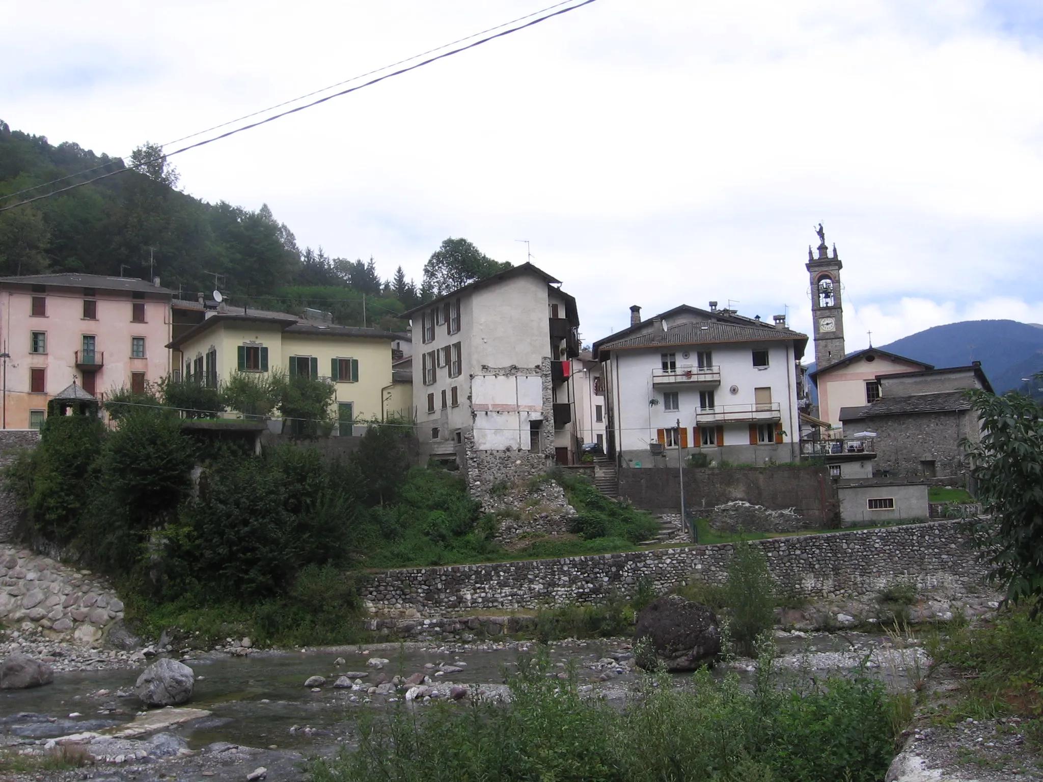 Photo showing: Cassiglio, Bergamo, Italy