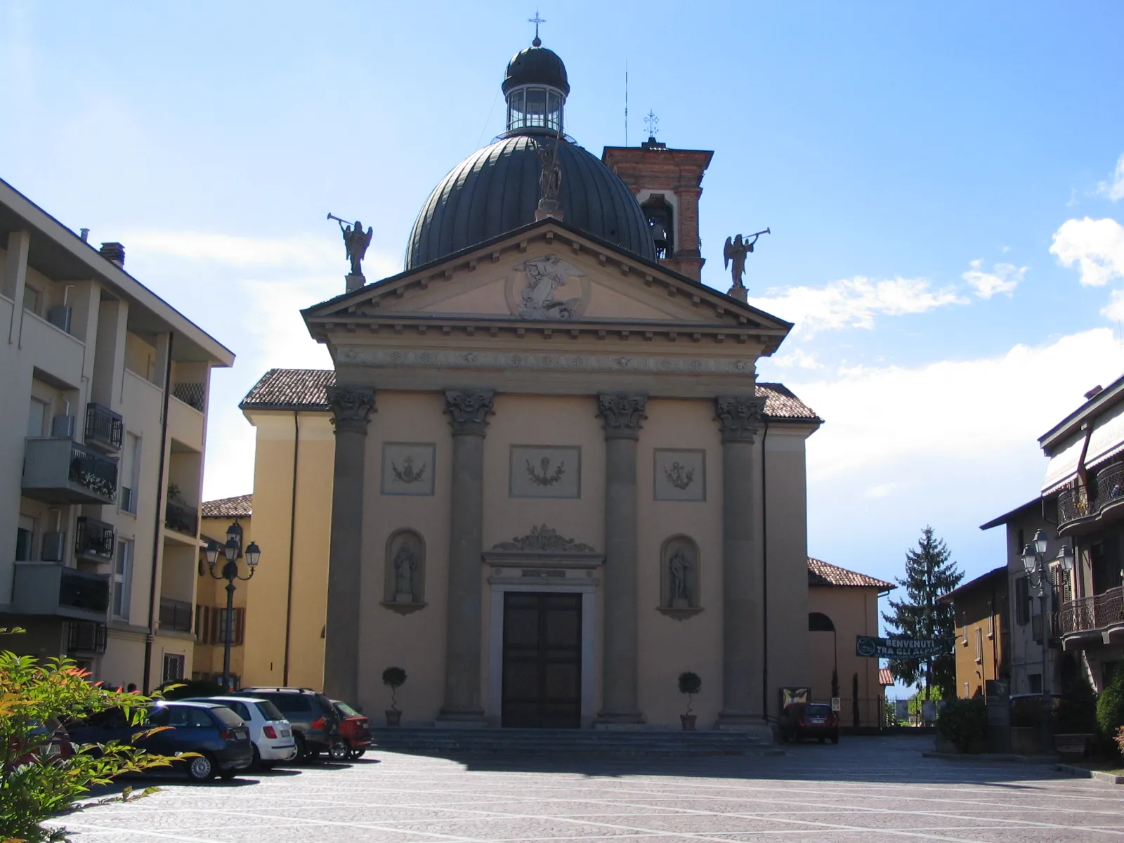 Photo showing: Autore Giorces. Pontirolo Nuovo, la Parrocchiale.