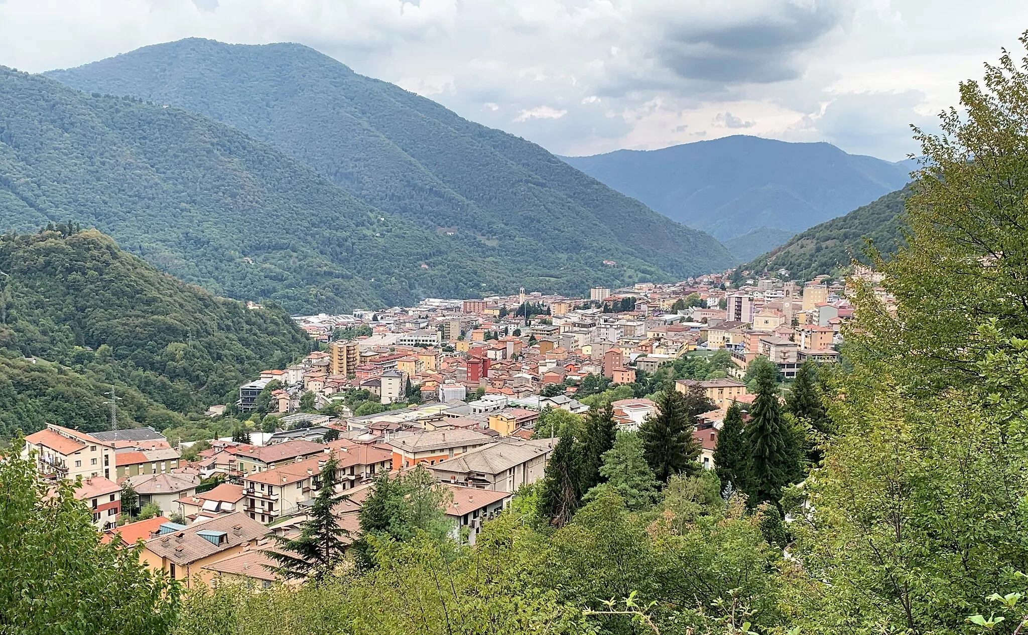 Photo showing: Sant'Apollonio, frazione del comune di Lumezzane (BS), vista dal Passo del Cavallo