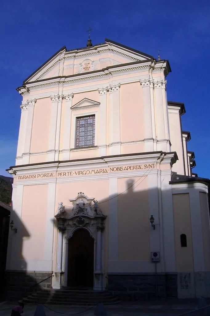 Photo showing: Parish church of the Assuption of Mary. Corteno Golgi, Val Camonica