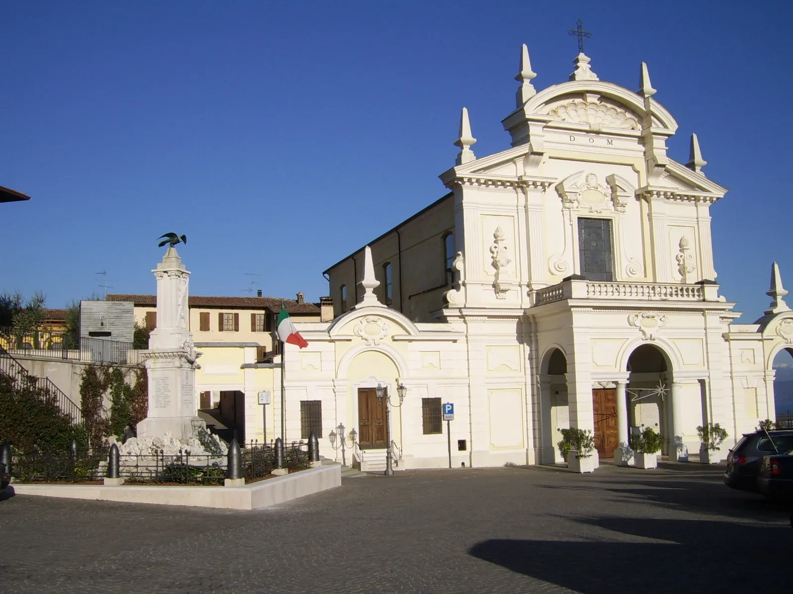 Photo showing: Chiesa parrocchiale di it:Polpenazze, dedicata alla Natività di Maria Vergine.