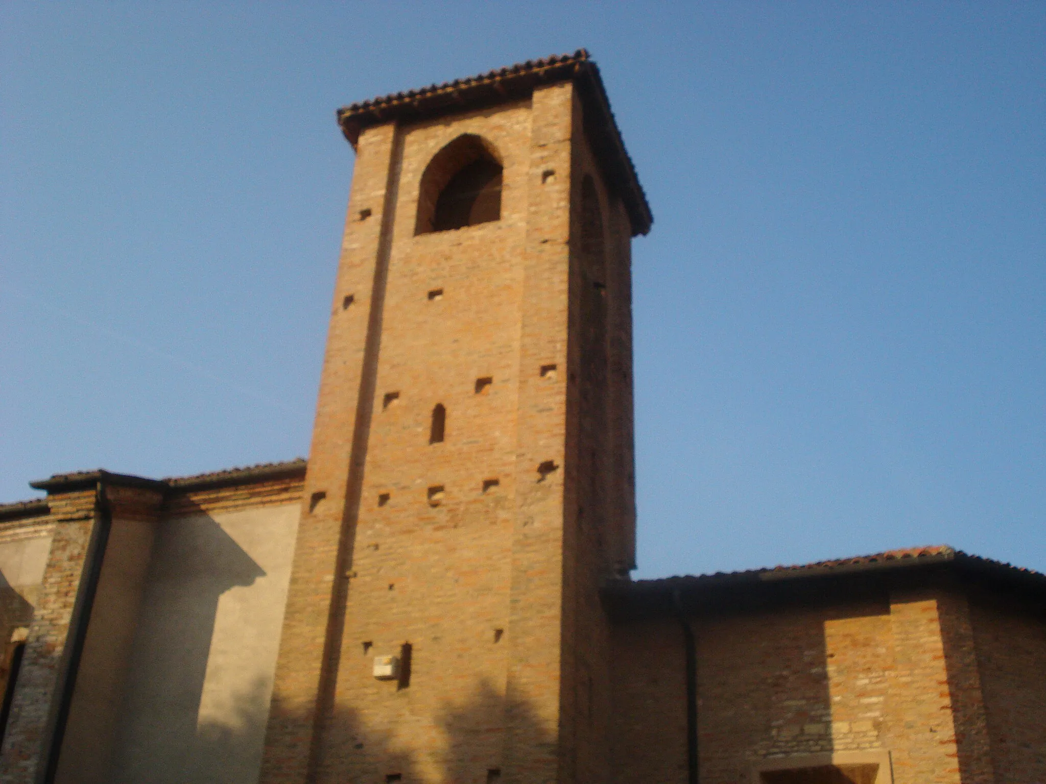 Photo showing: The bell tower of church of San Girolamo at Gottolengo