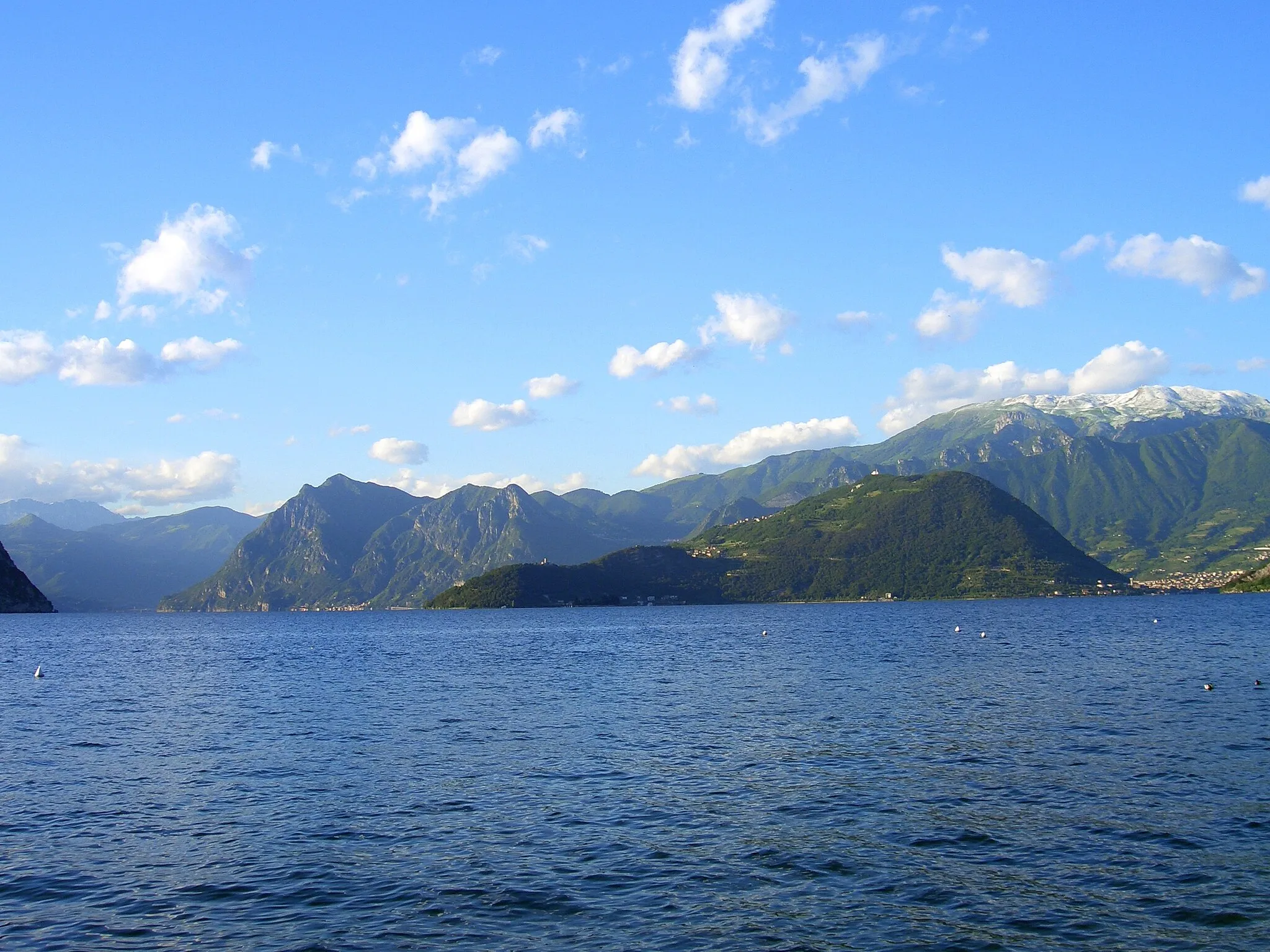 Photo showing: Die Monte Isola im Iseosee