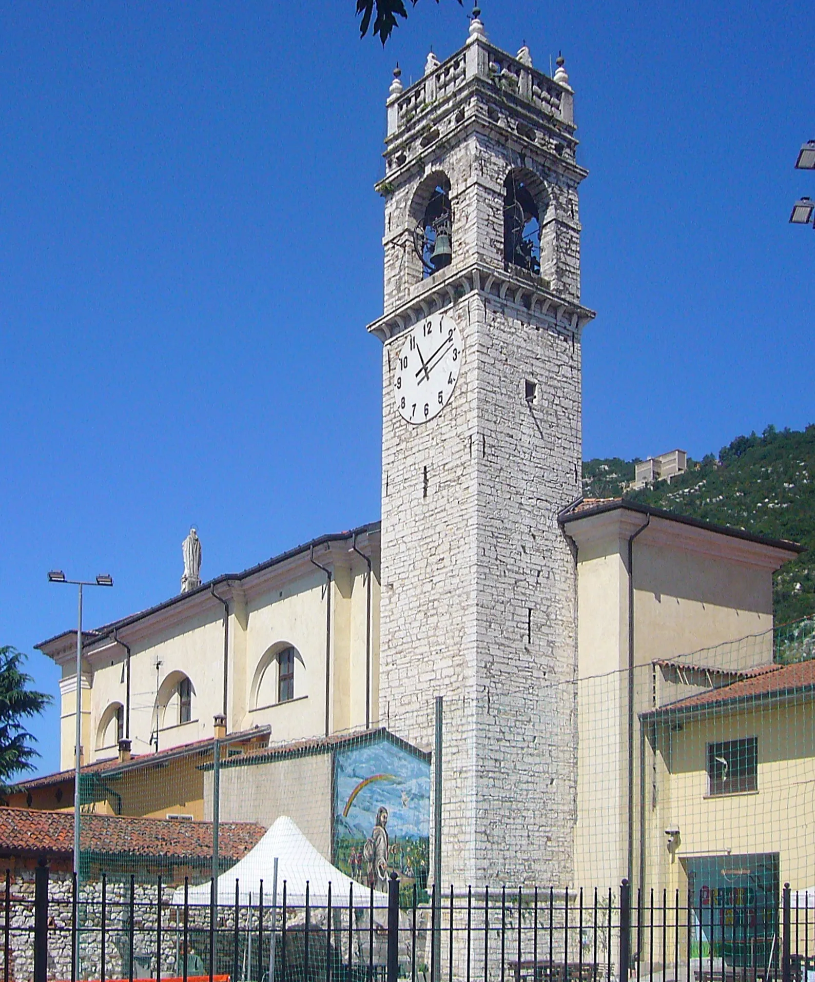 Photo showing: La chiesa dei Santi Zeno e Rocco a Mazzano, in provincia di Brescia