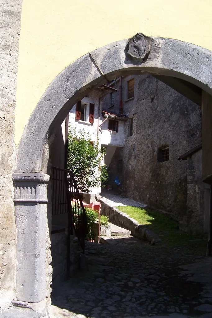 Photo showing: Portal. Prestine, Val Camonica