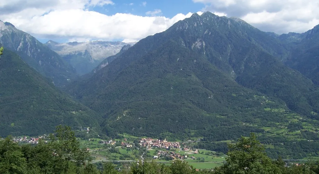Photo showing: Braone, Val Camonica