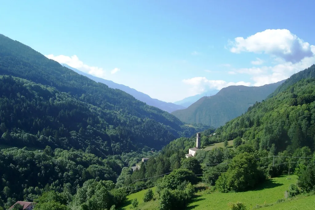 Photo showing: Church of S. Brice. Monno, Val Camonica, Italy