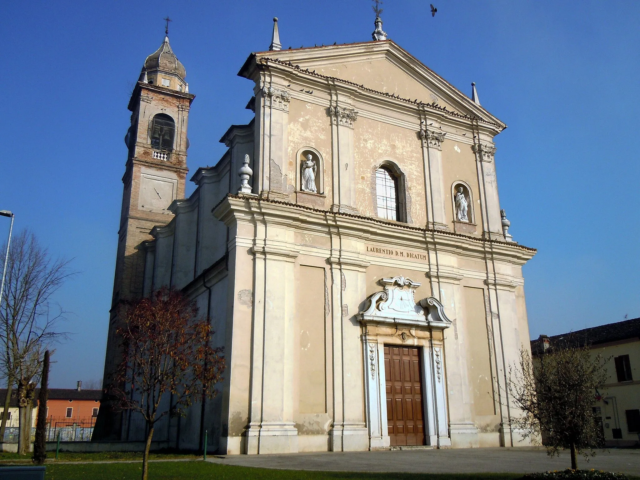 Photo showing: Fiesse, chiesa di S. Lorenzo.