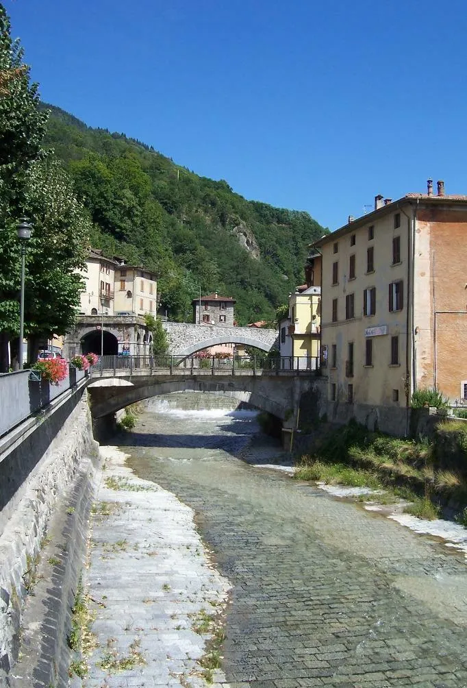 Photo showing: Oglio Edolo, Val Camonica