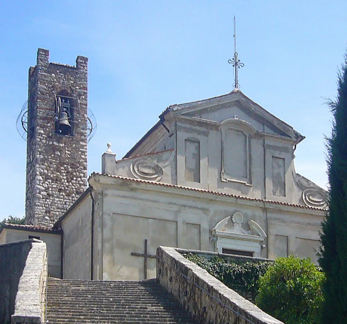 Photo showing: La chiesa della Cattedra di San Pietro in Antiochia a Calvagese della Riviera, in provincia di Brescia