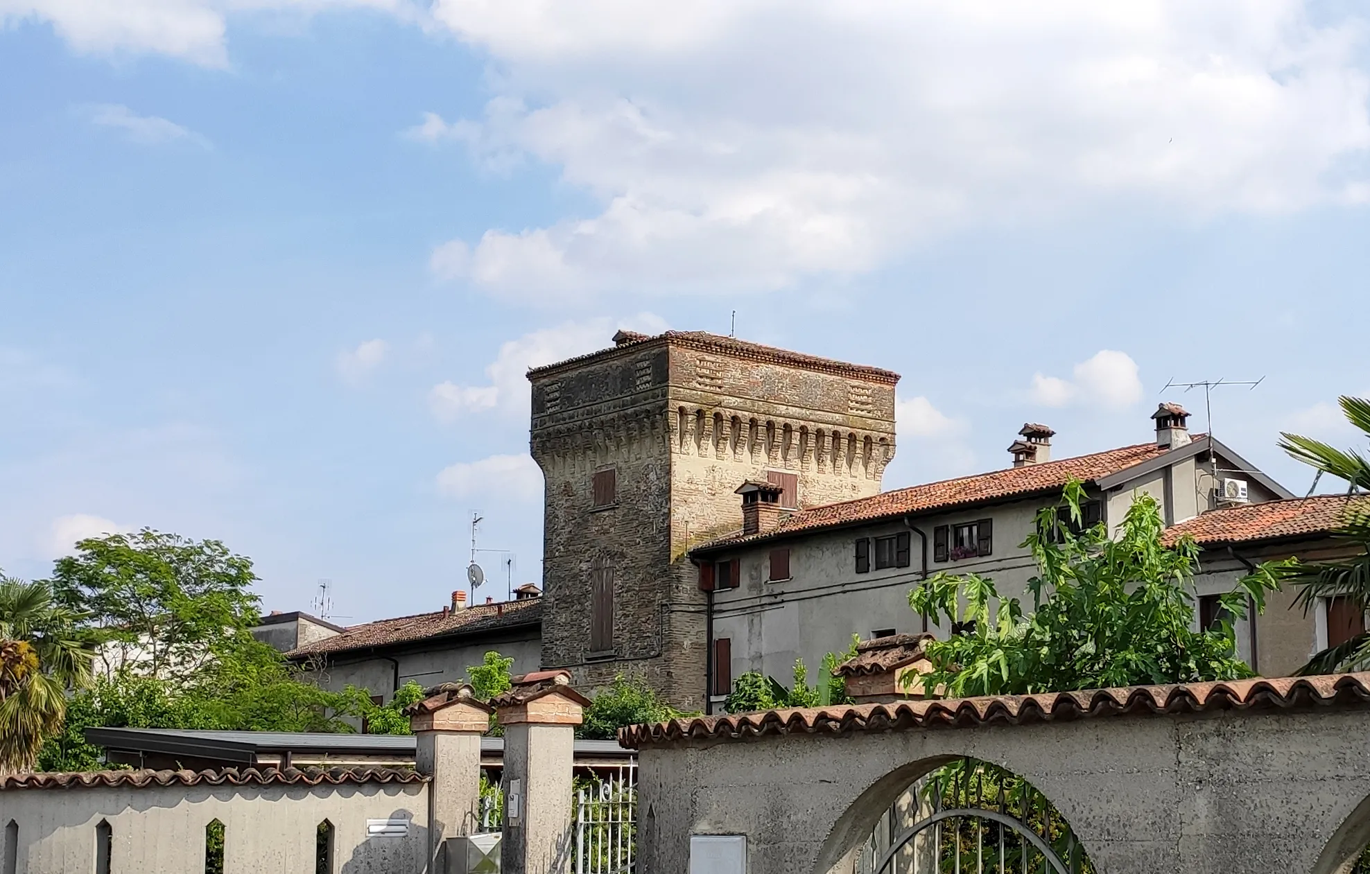 Photo showing: Old building in Capriano del Colle, Monte Netto hill Brescia Province