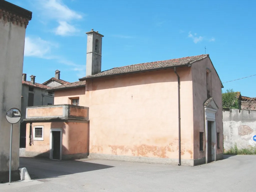 Photo showing: Facciata della Chiesa di Santa Maria Assunta presso la località Aspes in San Zeno Naviglio