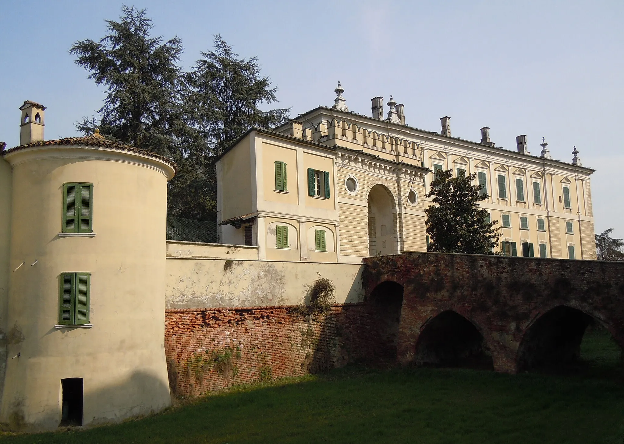 Photo showing: Pralboino, palazzo Gambara.