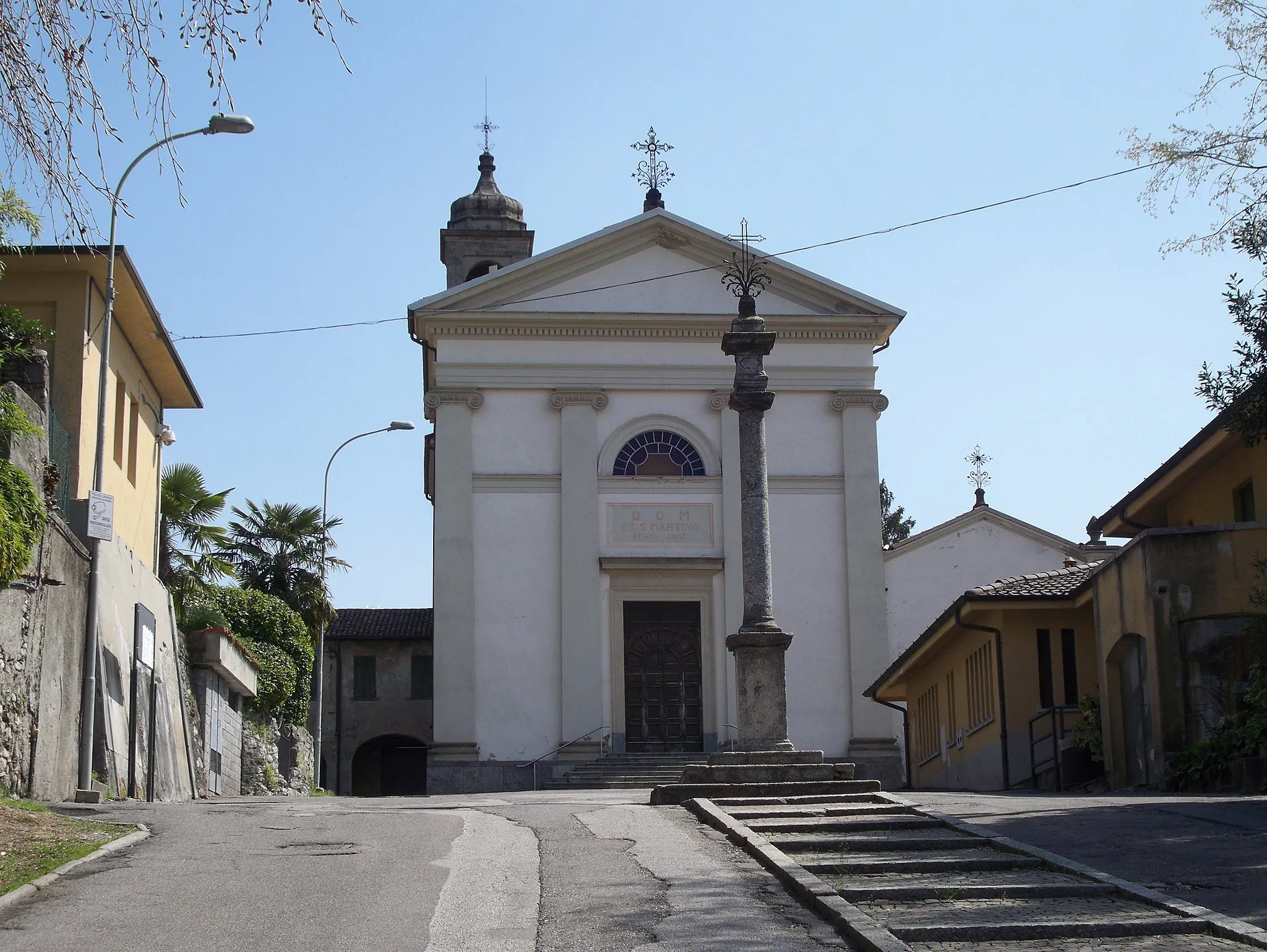 Photo showing: Parrocchia di San Martino, Orsenigo, Como, Italia, 18 aprile 2018