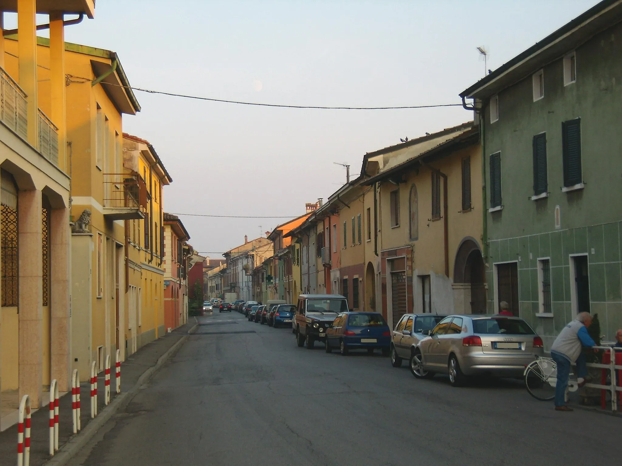 Photo showing: Via Guglielmo Marconi in Annicco (CR), Italy
