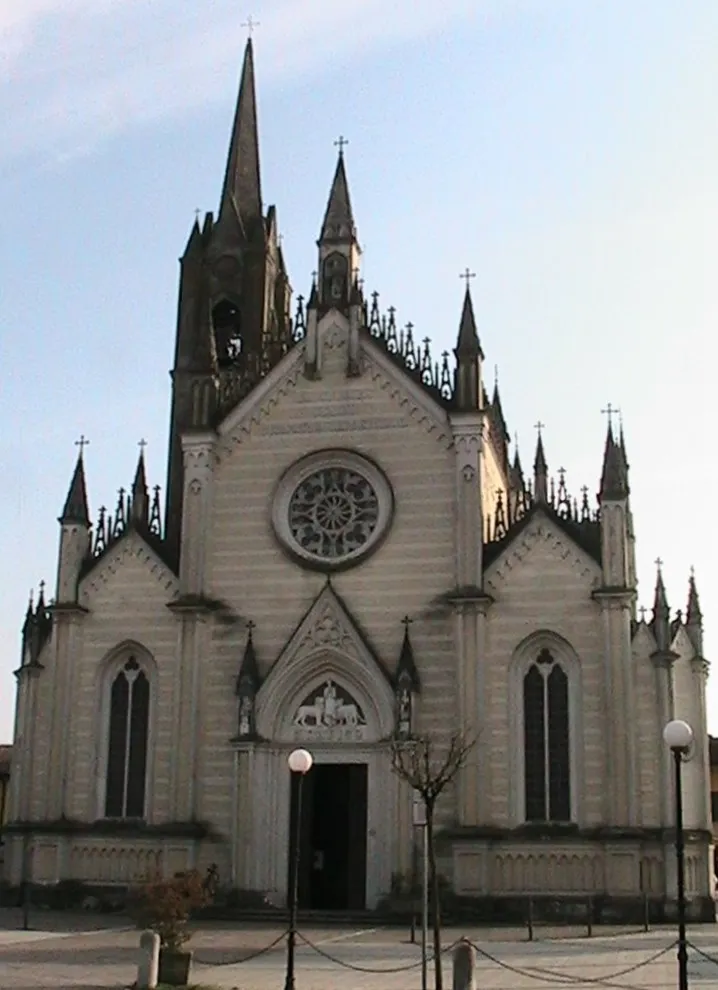Photo showing: San Daniele Po - Chiesa Parrocchiale