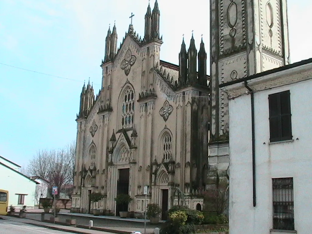 Photo showing: Cingia de' Botti - Chiesa parrocchiale di San Pietro