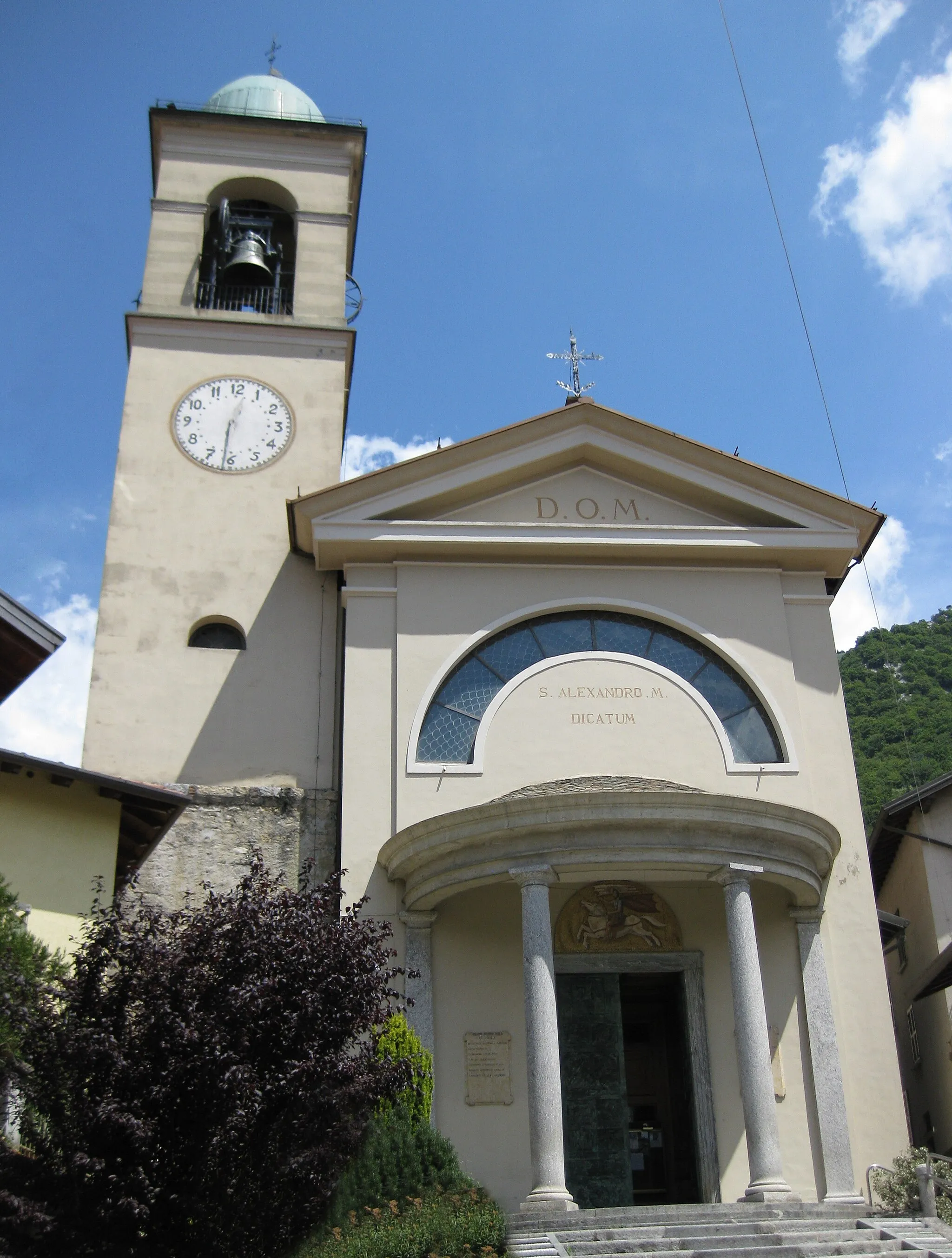 Photo showing: Church of Saint Alexander in Barzio, Valsassina, Italy