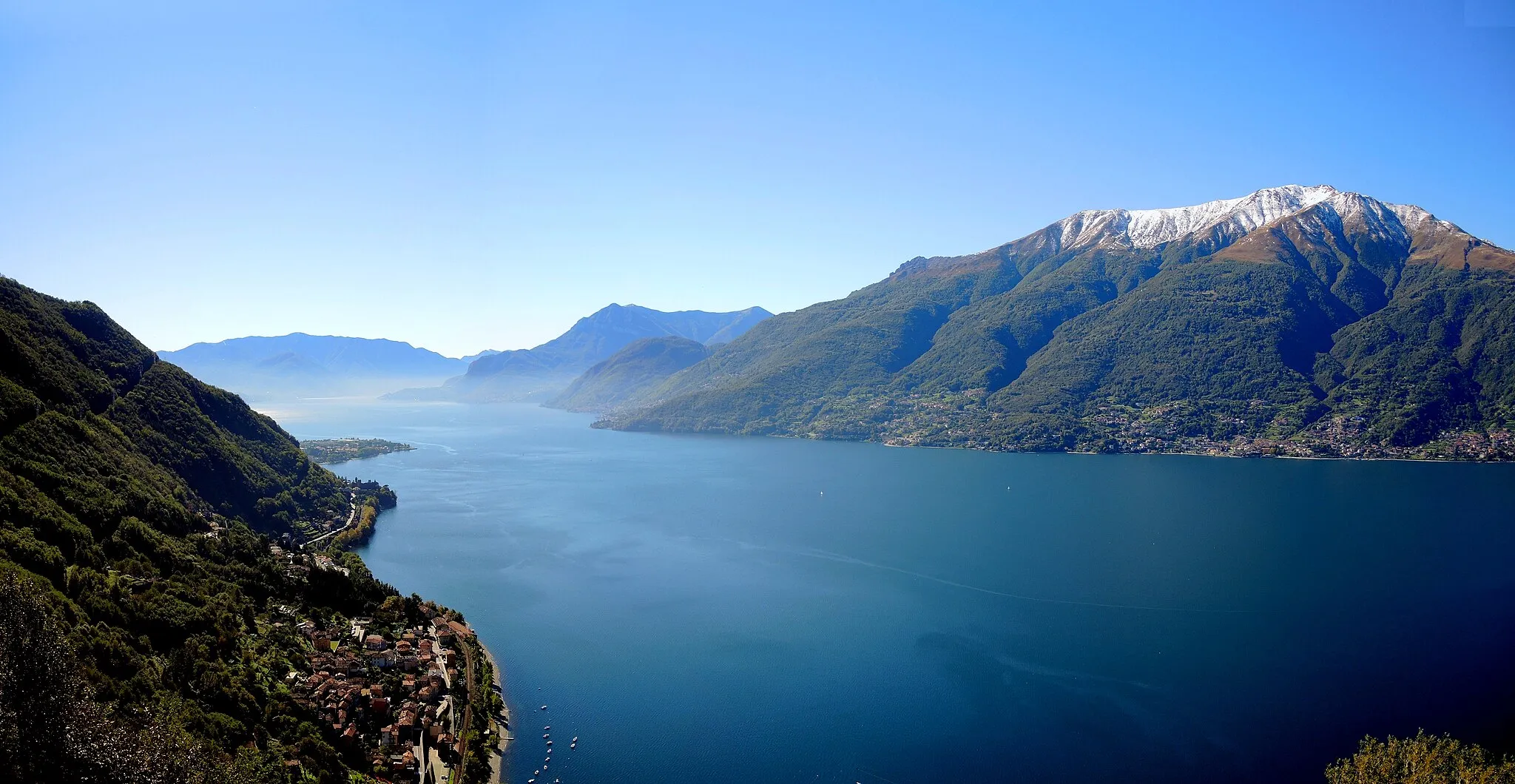 Photo showing: Lago di Como sopra Dorio