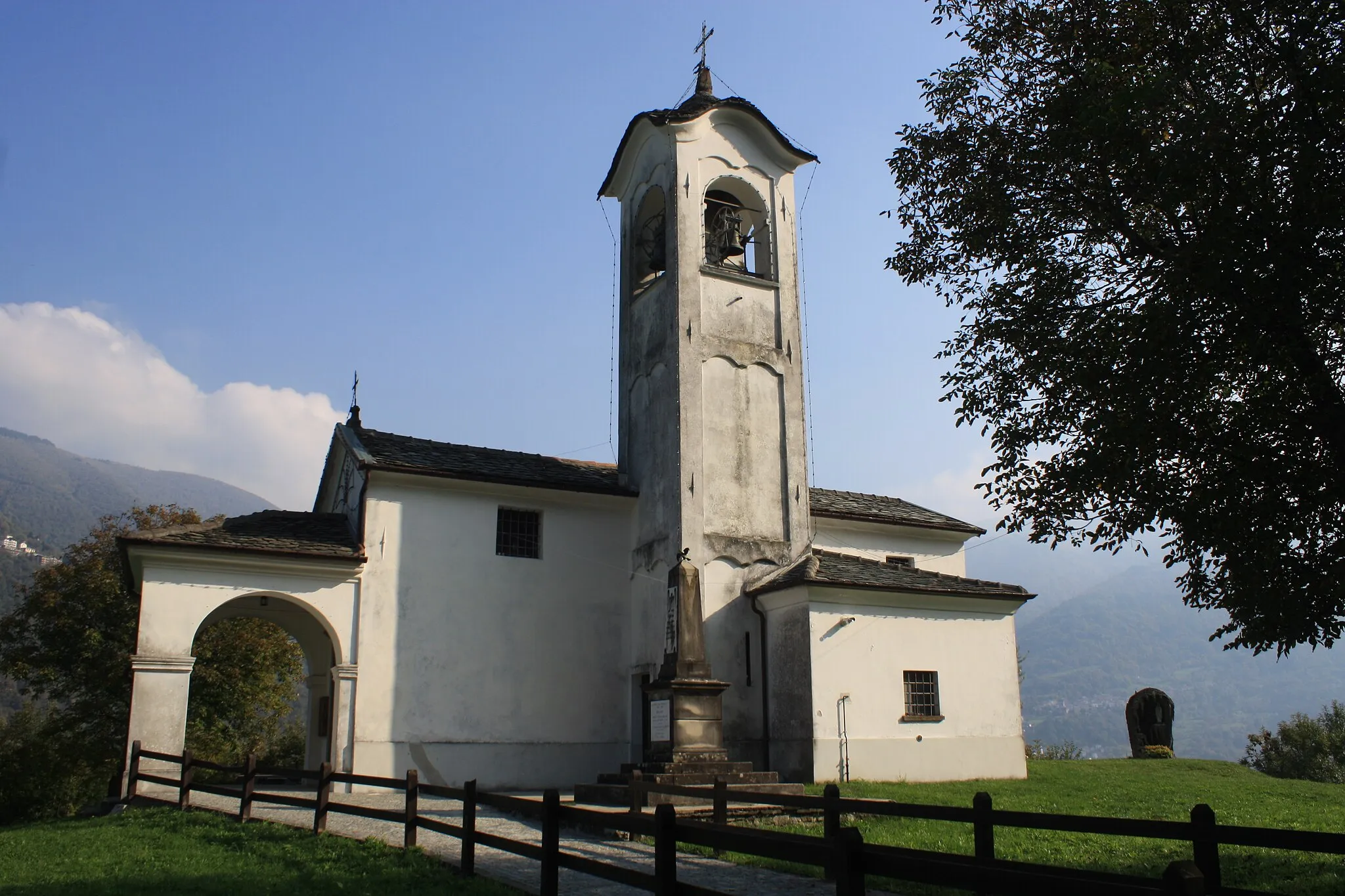 Photo showing: La chiesa di Sant'Antonio abate a Parlasco.