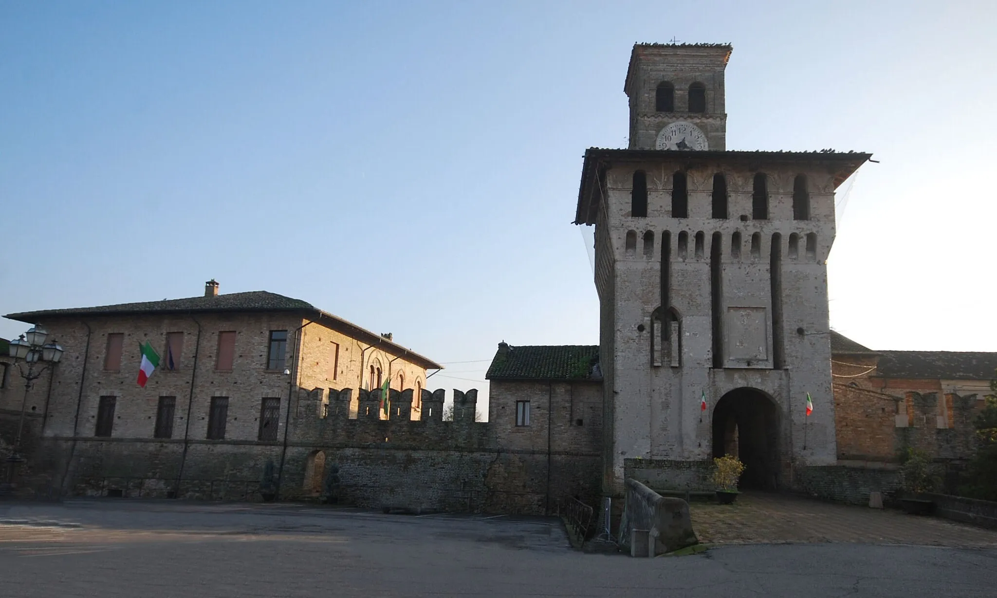 Photo showing: Redondesco (MN): il castello.