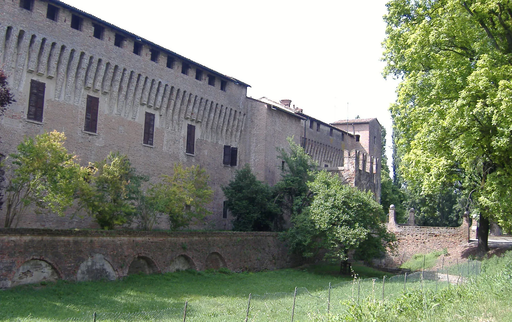 Photo showing: The castle of Maccastorna, Italy