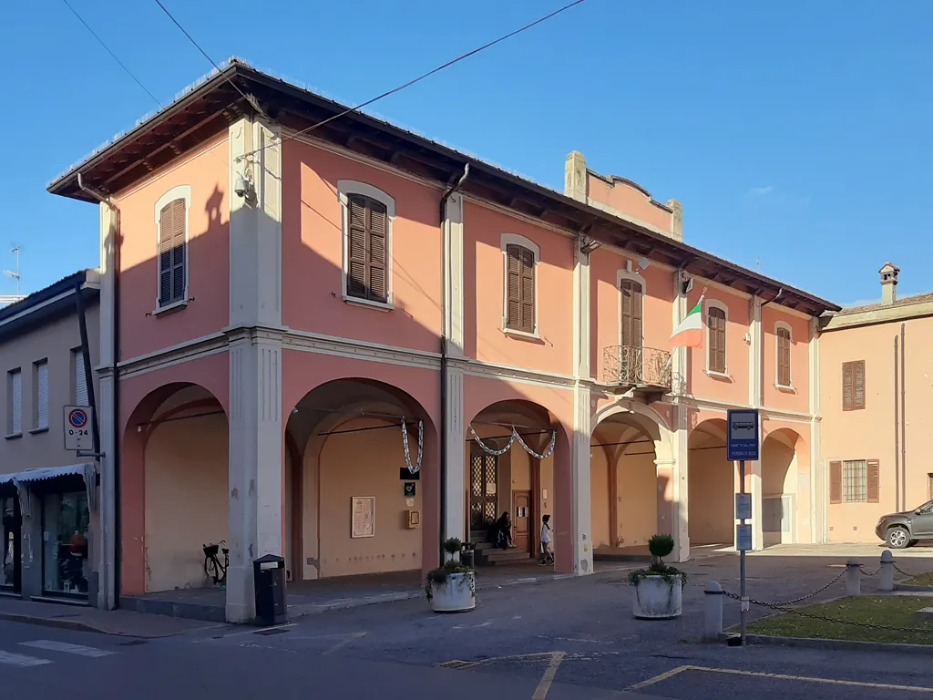 Photo showing: Castiglione d’Adda‎, l’ex municipio.