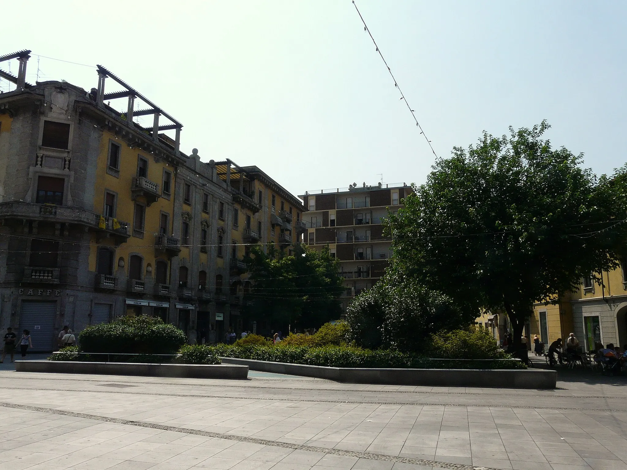 Photo showing: Piazza Liberazione, Magenta, Lombardia, Italia