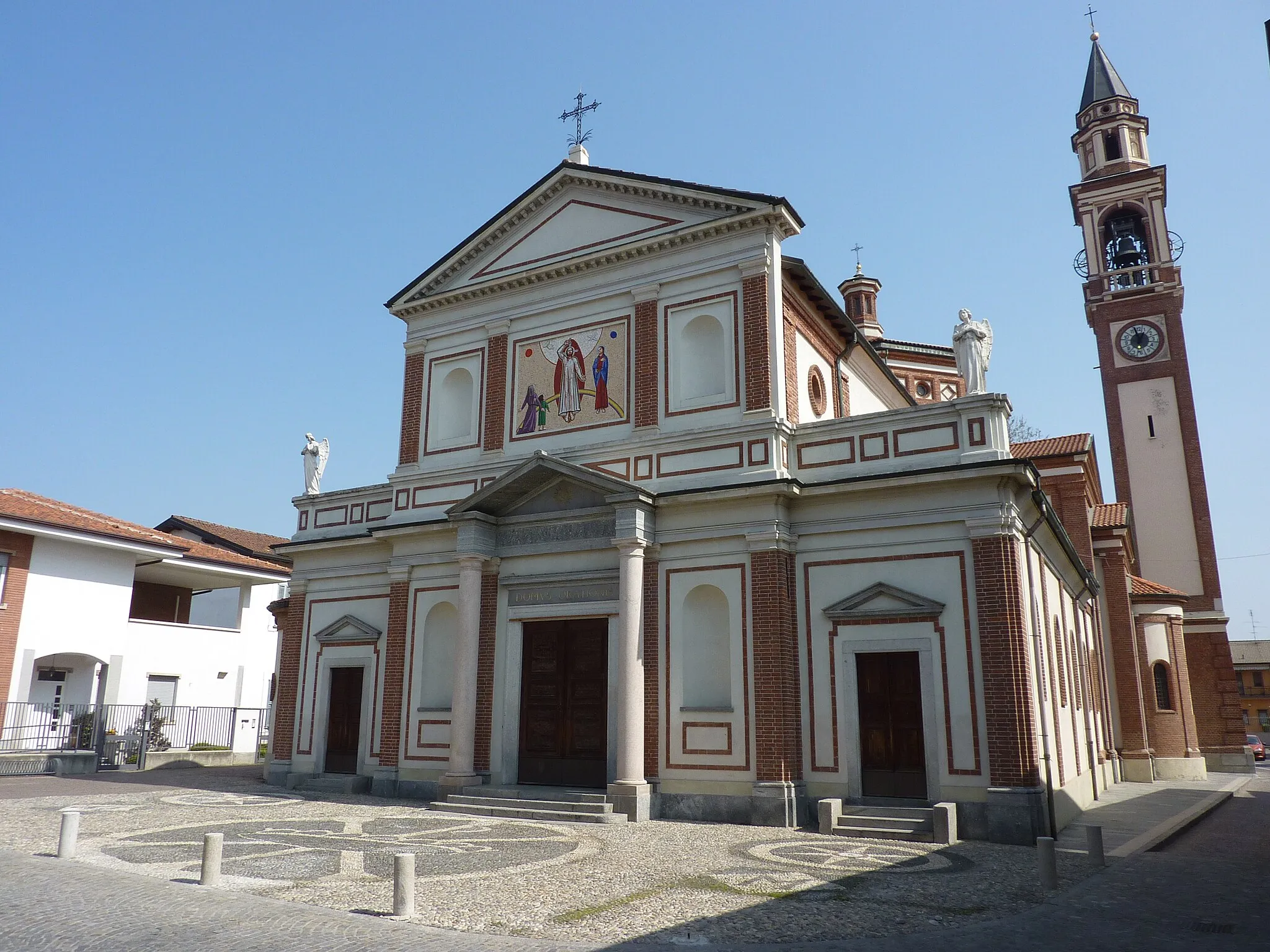Photo showing: Solaro, la chiesa parrocchiale dei Santi Quirico e Giuditta.