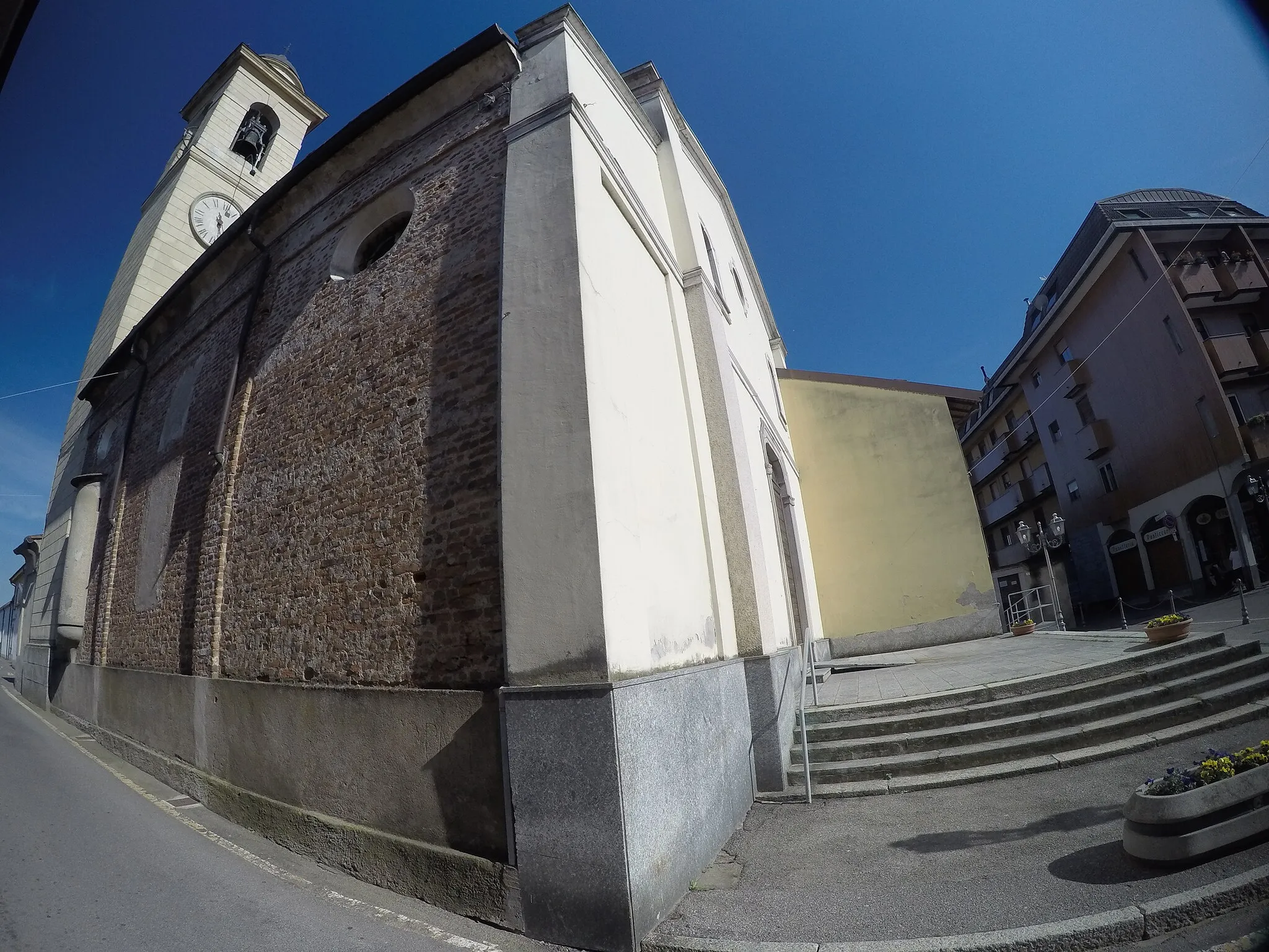 Photo showing: Ozzero - Chiesa Parrocchiale di San Siro - Via Pavese Via Matteotti