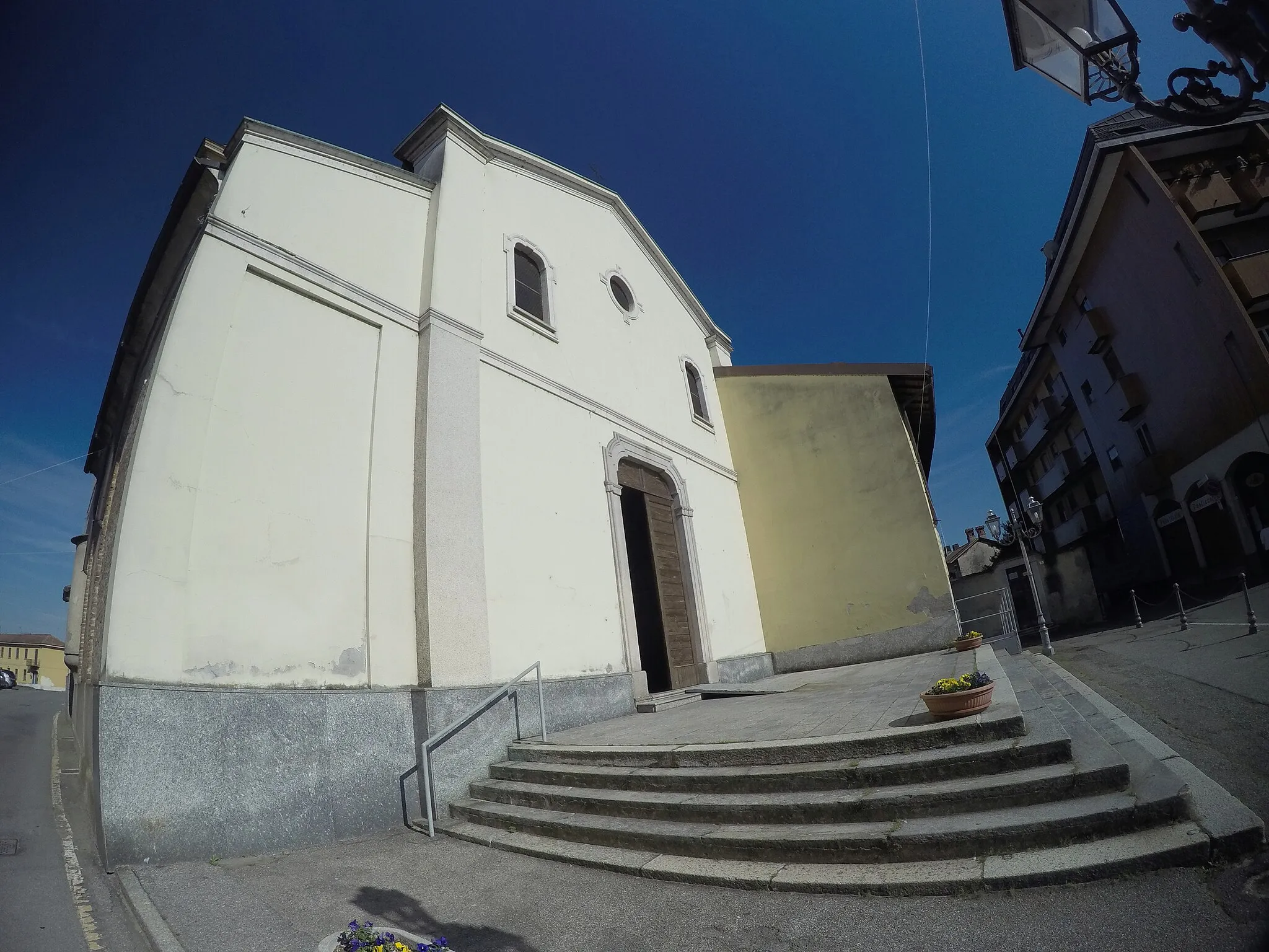 Photo showing: Ozzero - Chiesa Parrocchiale di San Siro - Piazza Vittorio Veneto