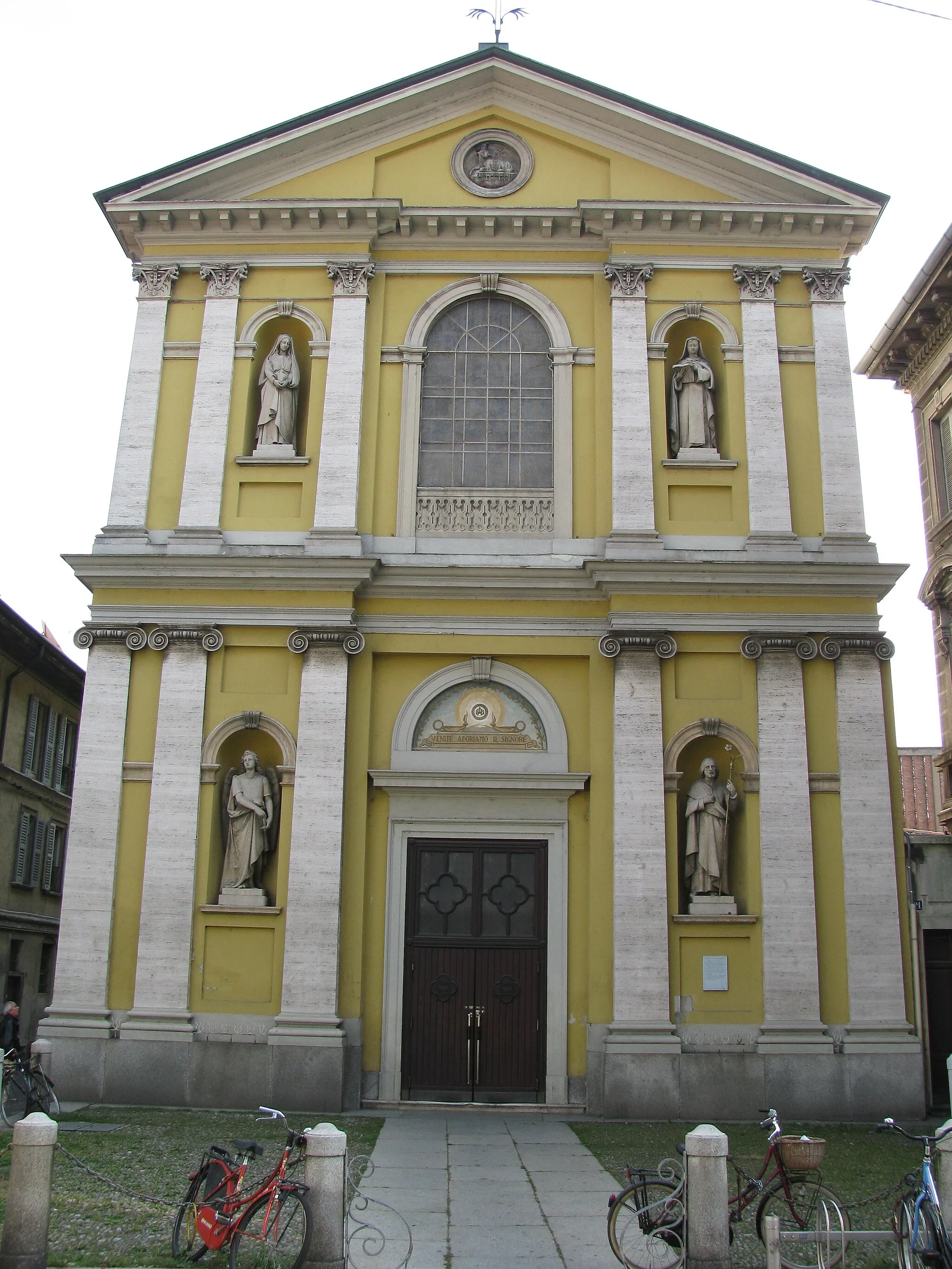 Photo showing: Church of Santa Maria Maddalena e Santa Teresa d'Avila [1] in Monza (ITALY)