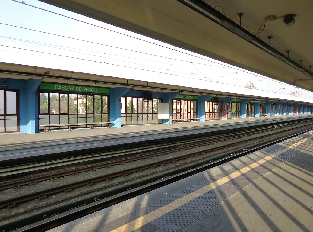 Photo showing: Stazione di Cassina de’ Pecchi della metropolitana di Milano.
