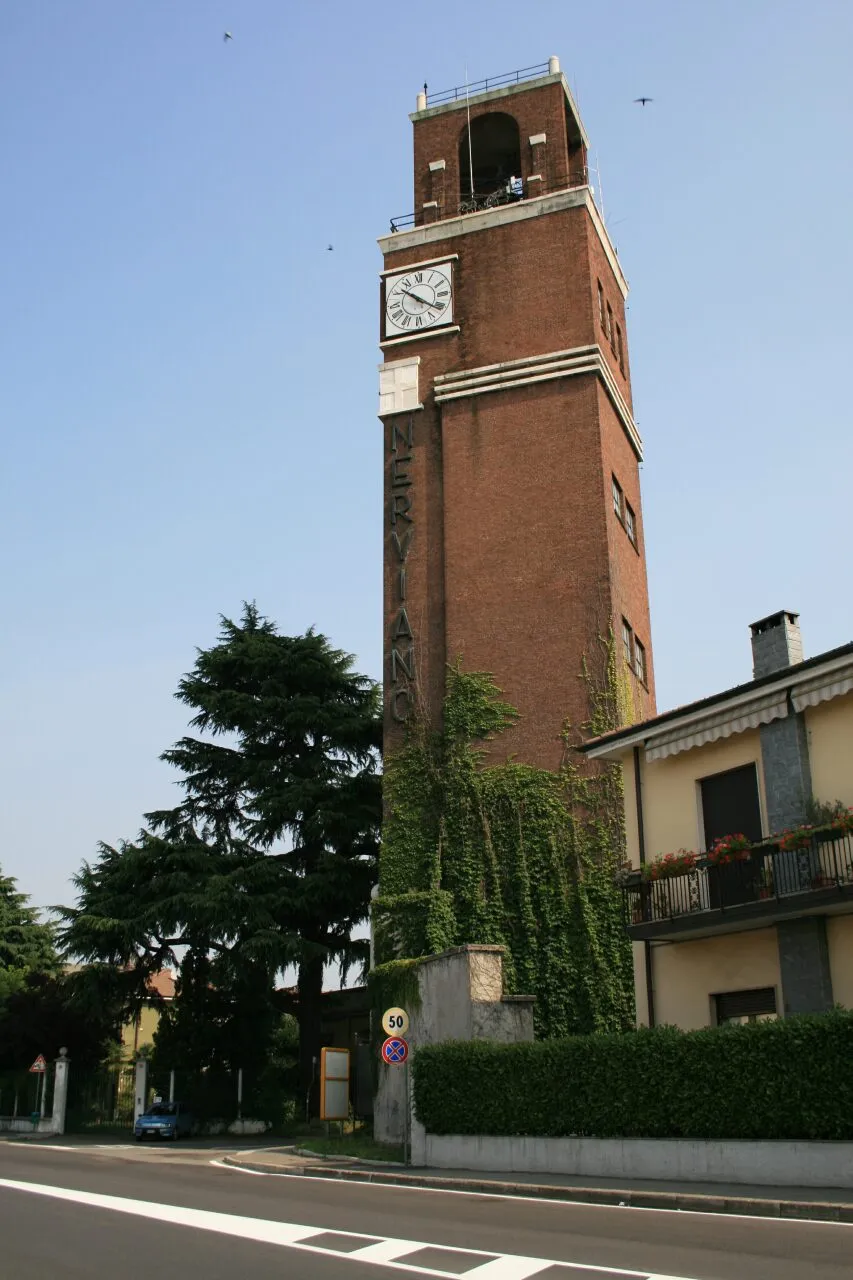 Photo showing: Nerviano, Torre dell'Acquedotto (già Torre Littoria)