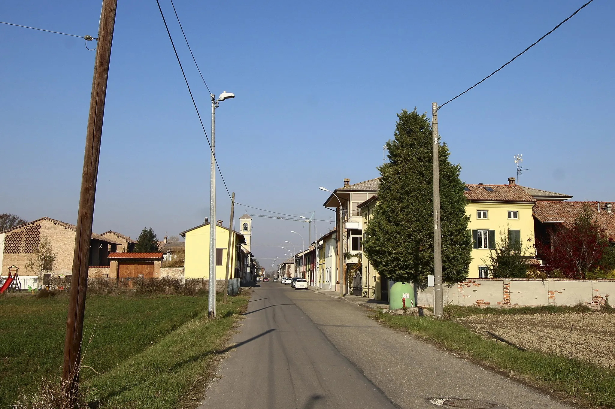 Photo showing: Bastida de' Dossi, hamlet of Cornale e Bastida, Province of Pavia, Lombardy, Italy