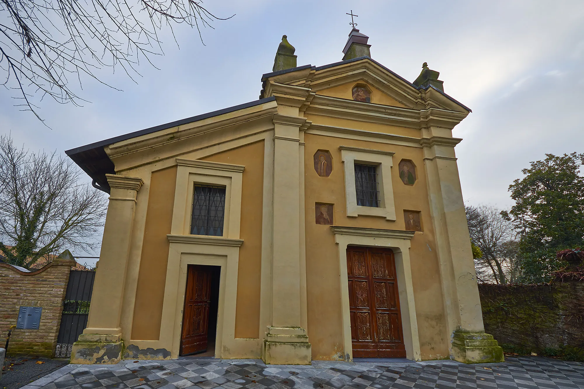 Photo showing: Facciata della chiesa di San Gaudenzio