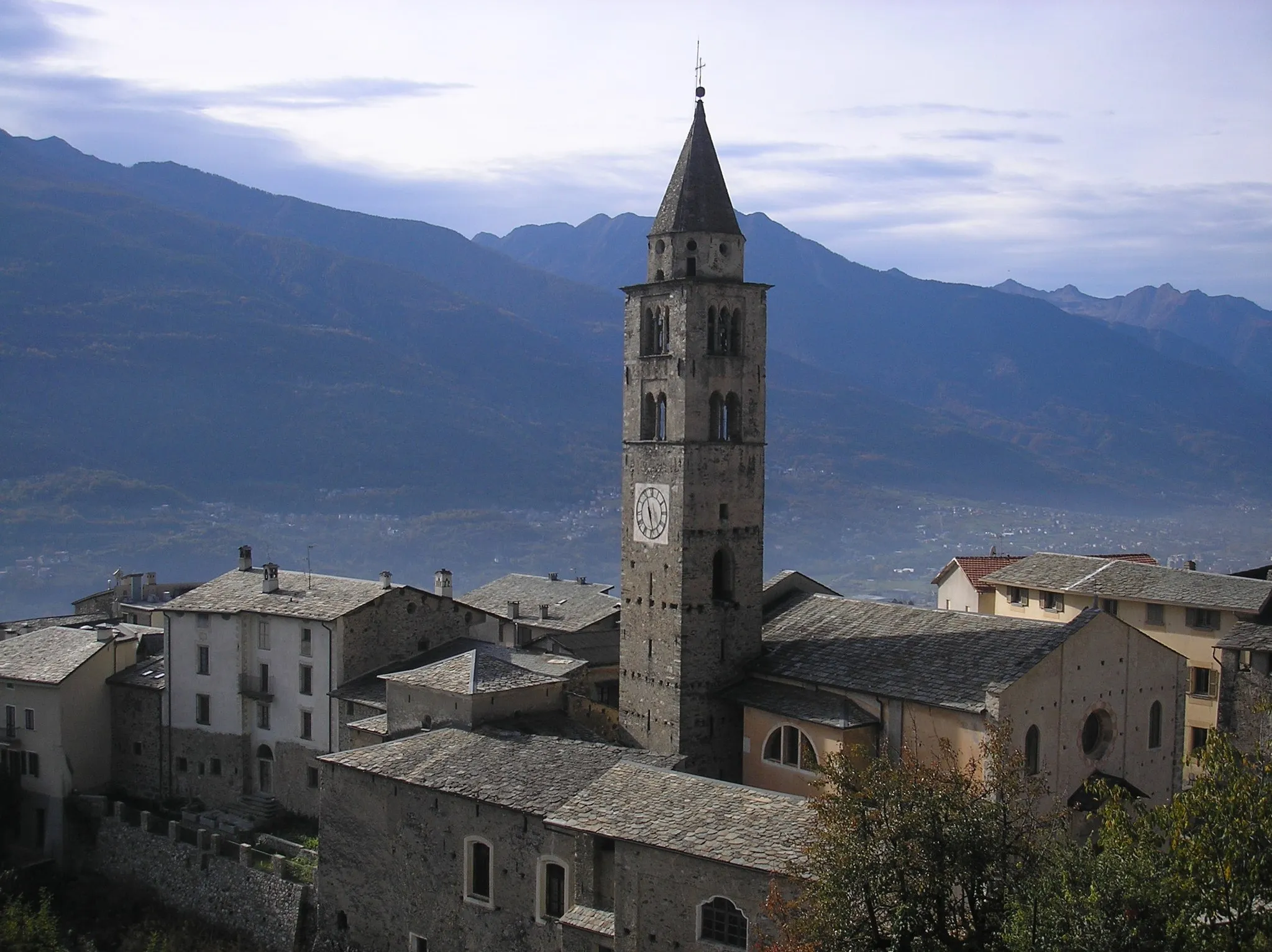 Photo showing: Montagna in Valtellina view
