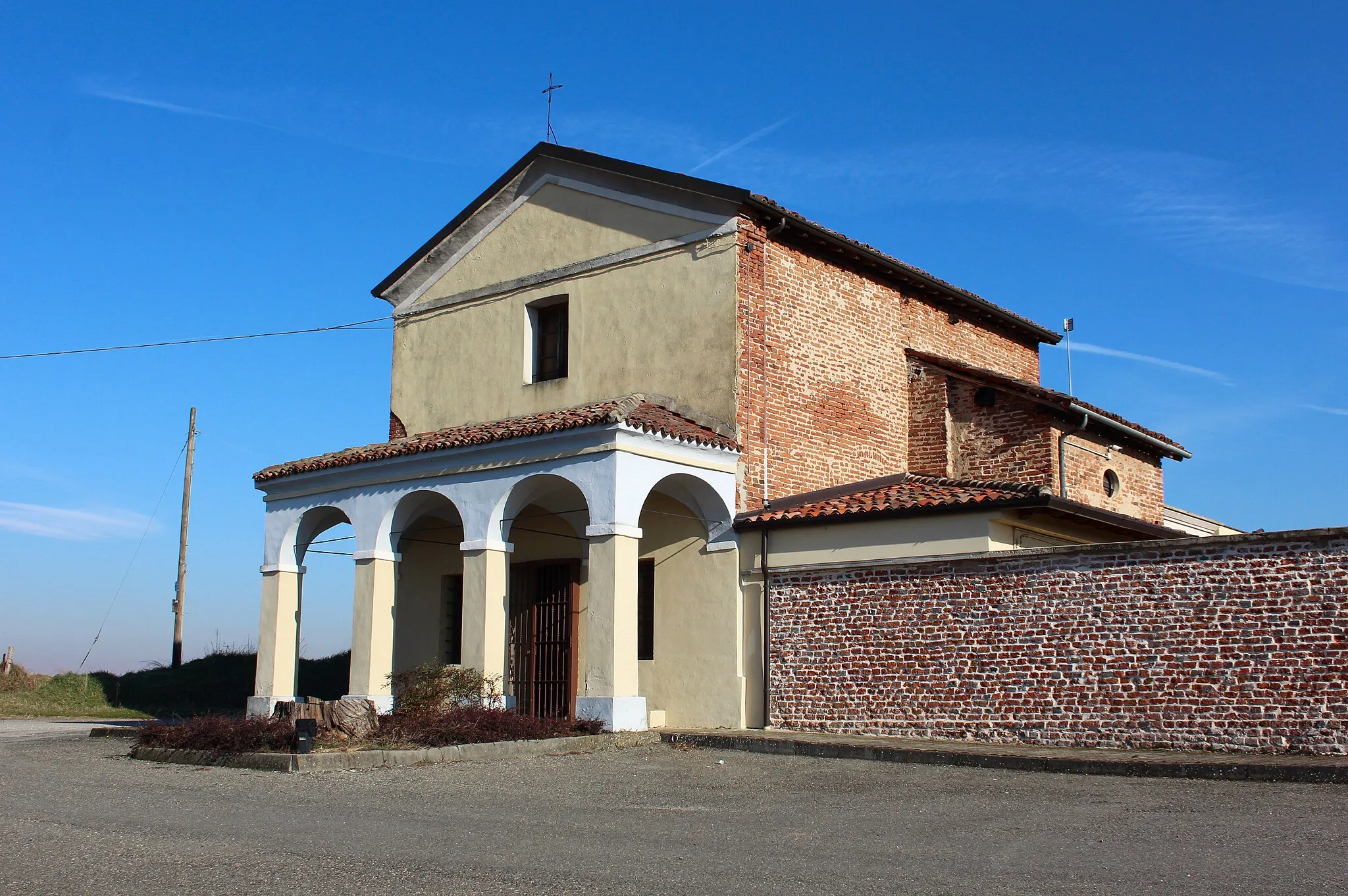 Photo showing: church Beata Vergine Addolorata allo Zerbaiolo, Galliavola, Province of Pavia, Lombardy, Italy