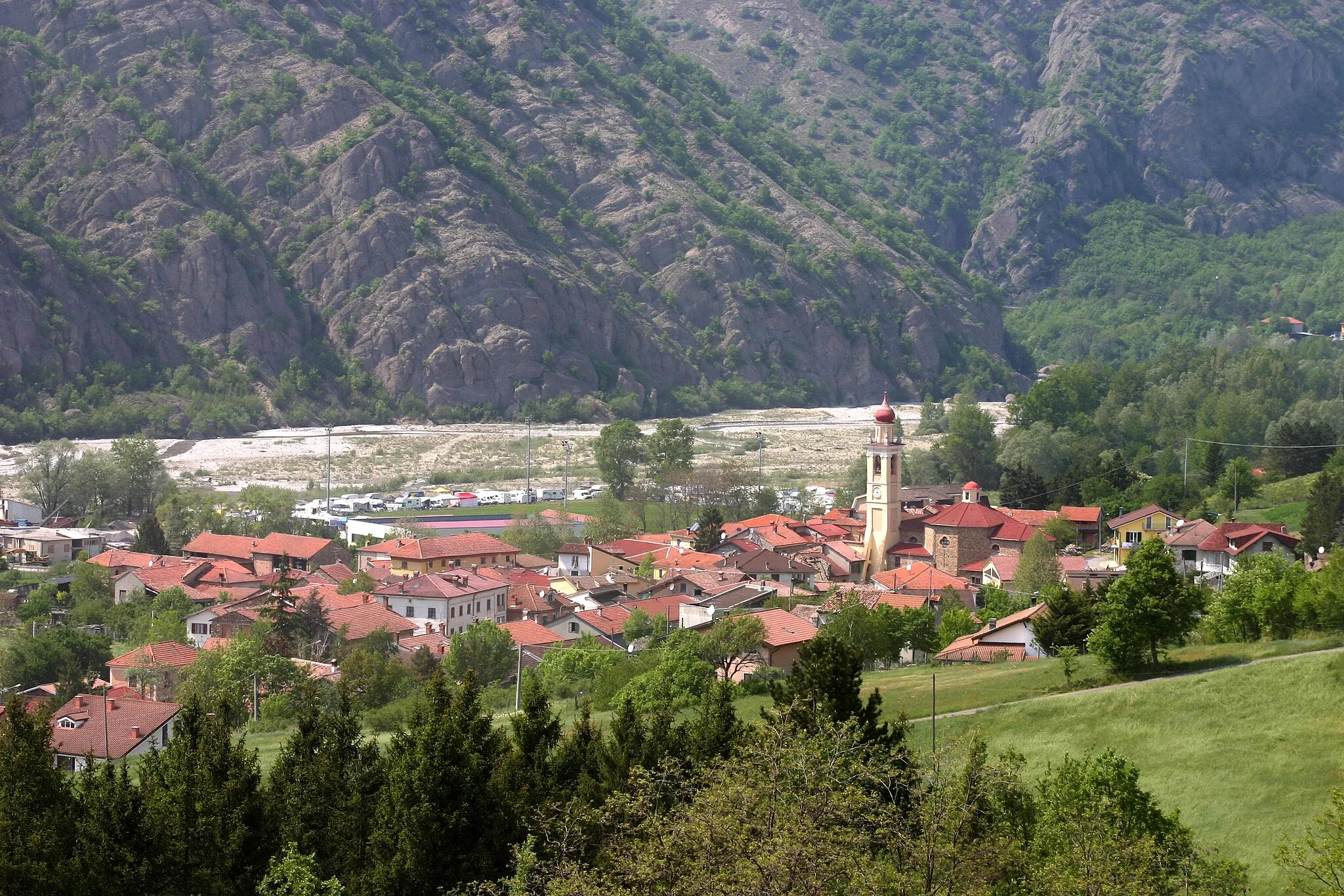 Photo showing: Cantalupo Ligure in val Borbera