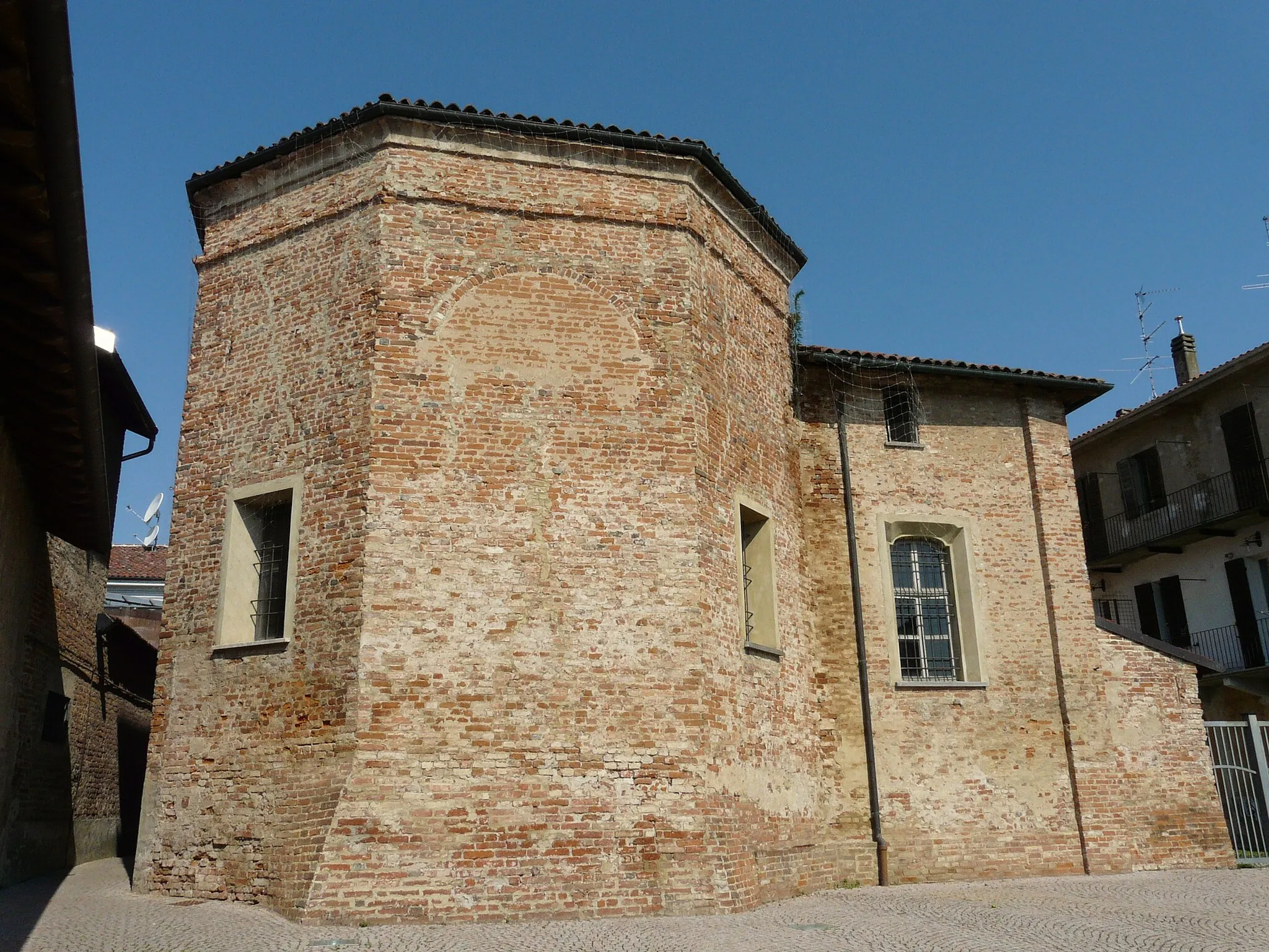 Photo showing: Chiesa del Santissimo Nome di Gesù e Rosario, Occimiano, Piemonte, Italia