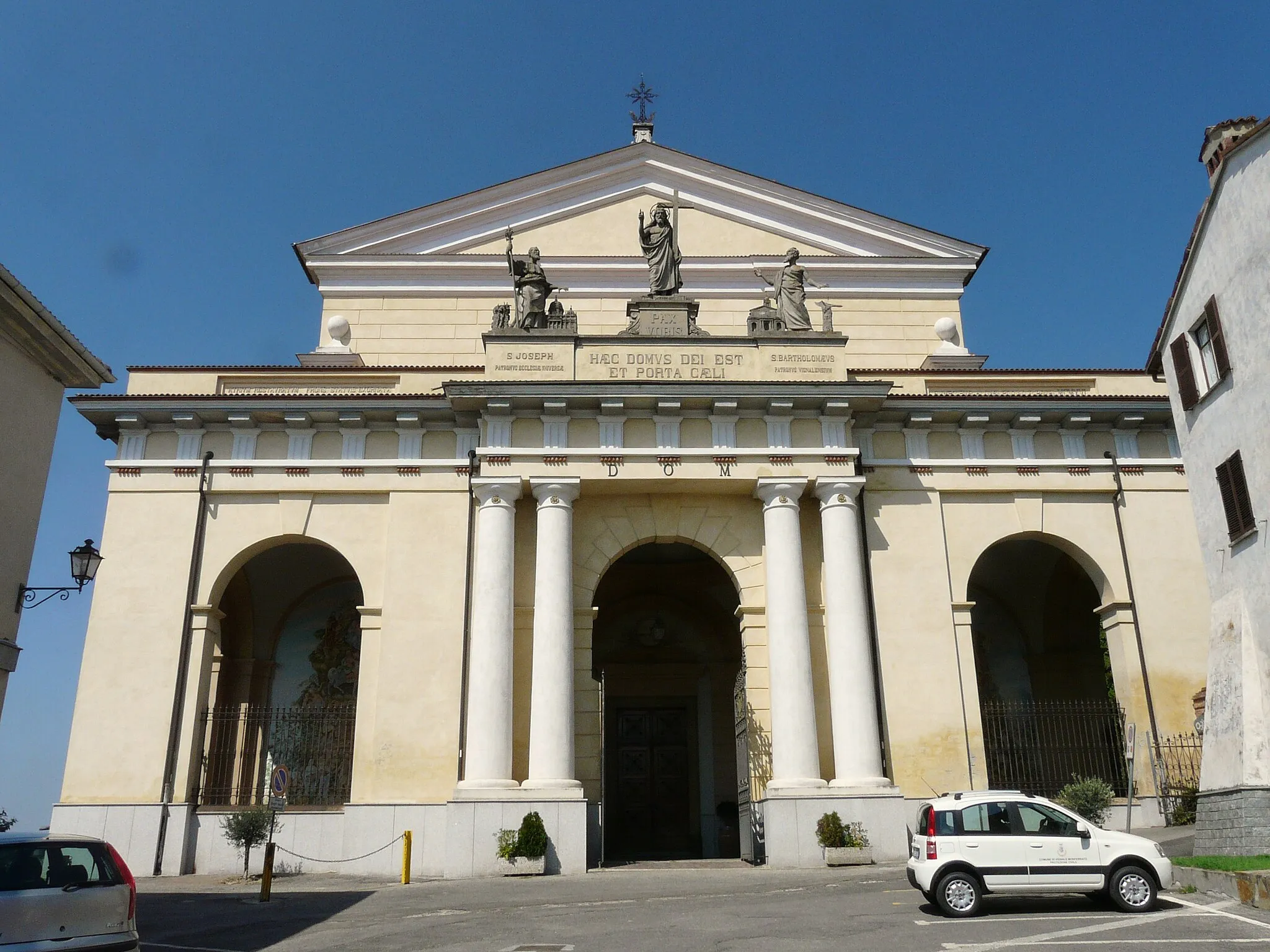 Photo showing: Chiesa di San Bartolomeo, Vignale Monferrato, Piemonte, Italia