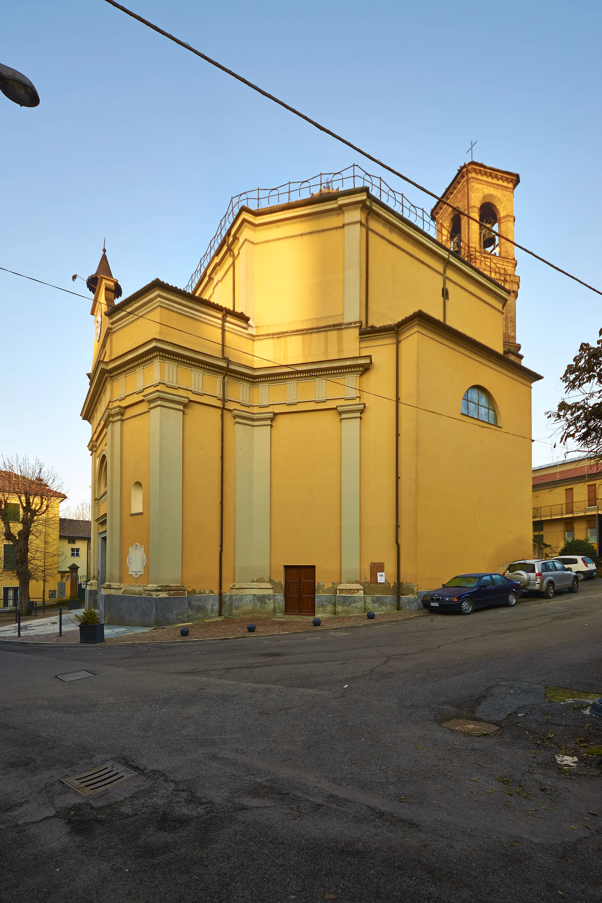 Photo showing: Chiesa dell'Assunta, vista di tre quarti